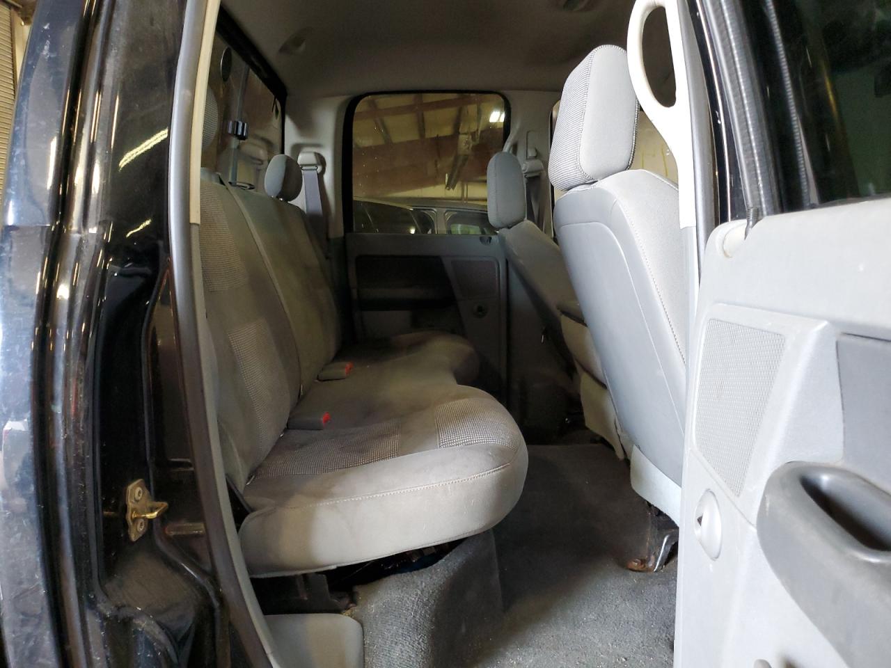 2006 Dodge Ram 1500 St VIN: 1D7HU18246J107144 Lot: 63840914