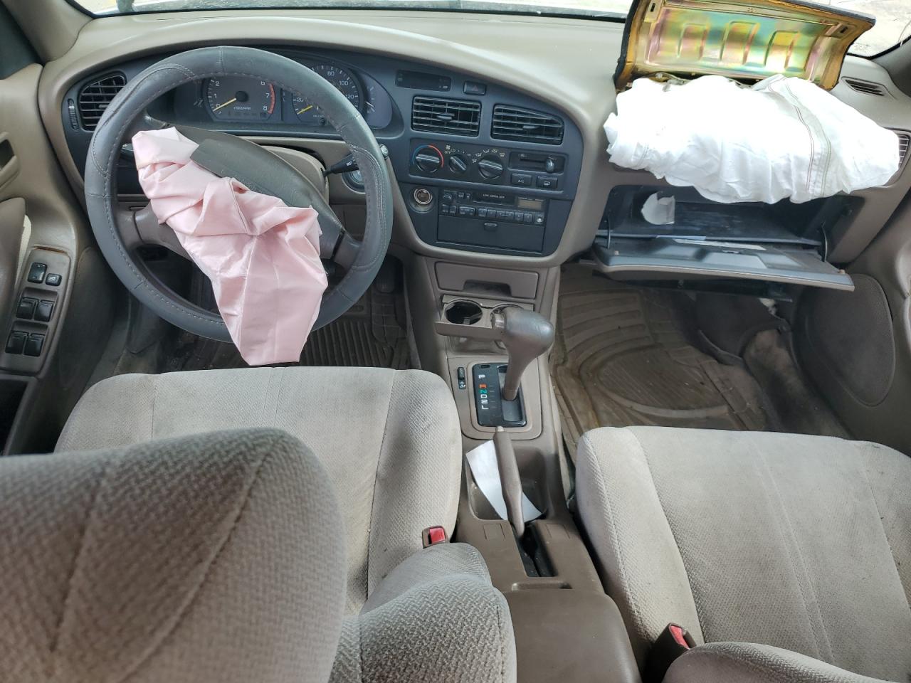 1995 Toyota Camry Le VIN: JT2SK12E7S0317724 Lot: 62922654