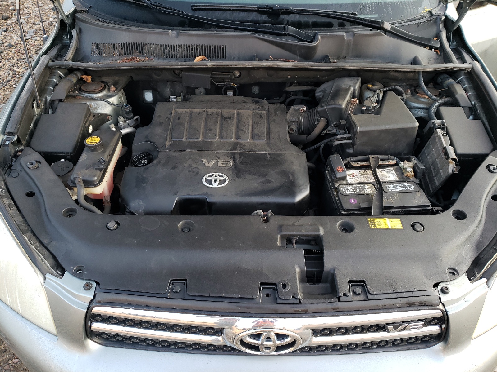 JTMBK31V065010036 2006 Toyota Rav4 Limited