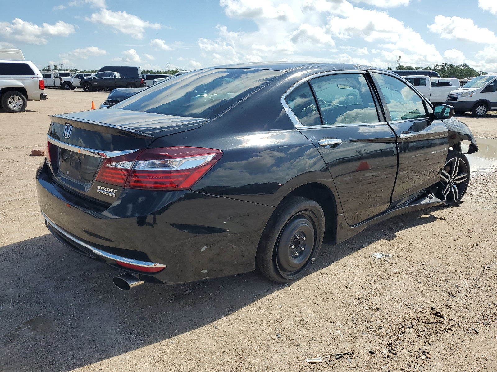 2017 Honda Accord Sport Special Edition vin: 1HGCR2F16HA150510