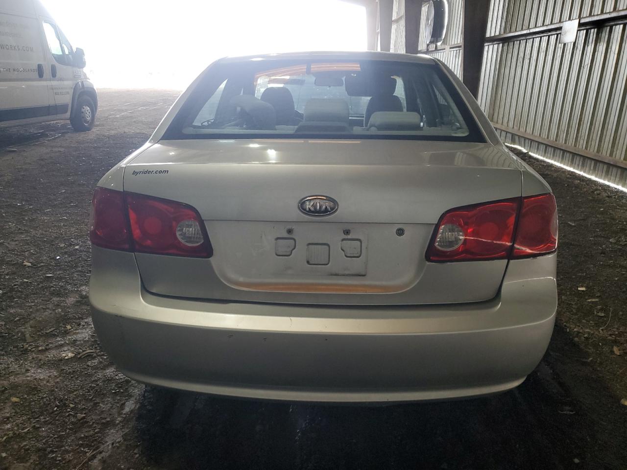 2007 Kia Optima Lx VIN: KNAGE123675103155 Lot: 63234114