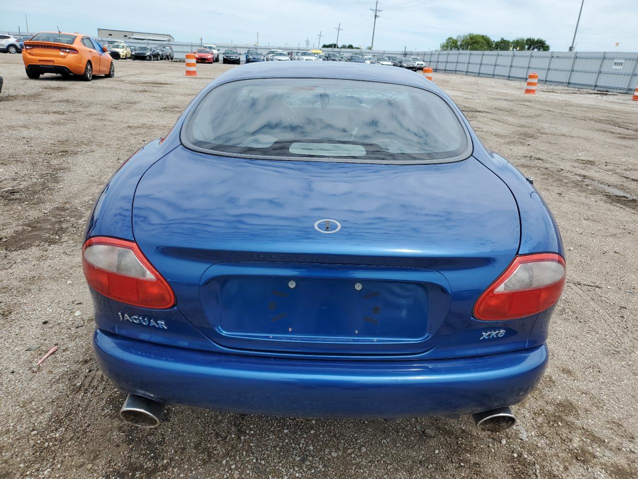 1998 Jaguar Xk8 VIN: SAJGX5240WC025822 Lot: 61622124