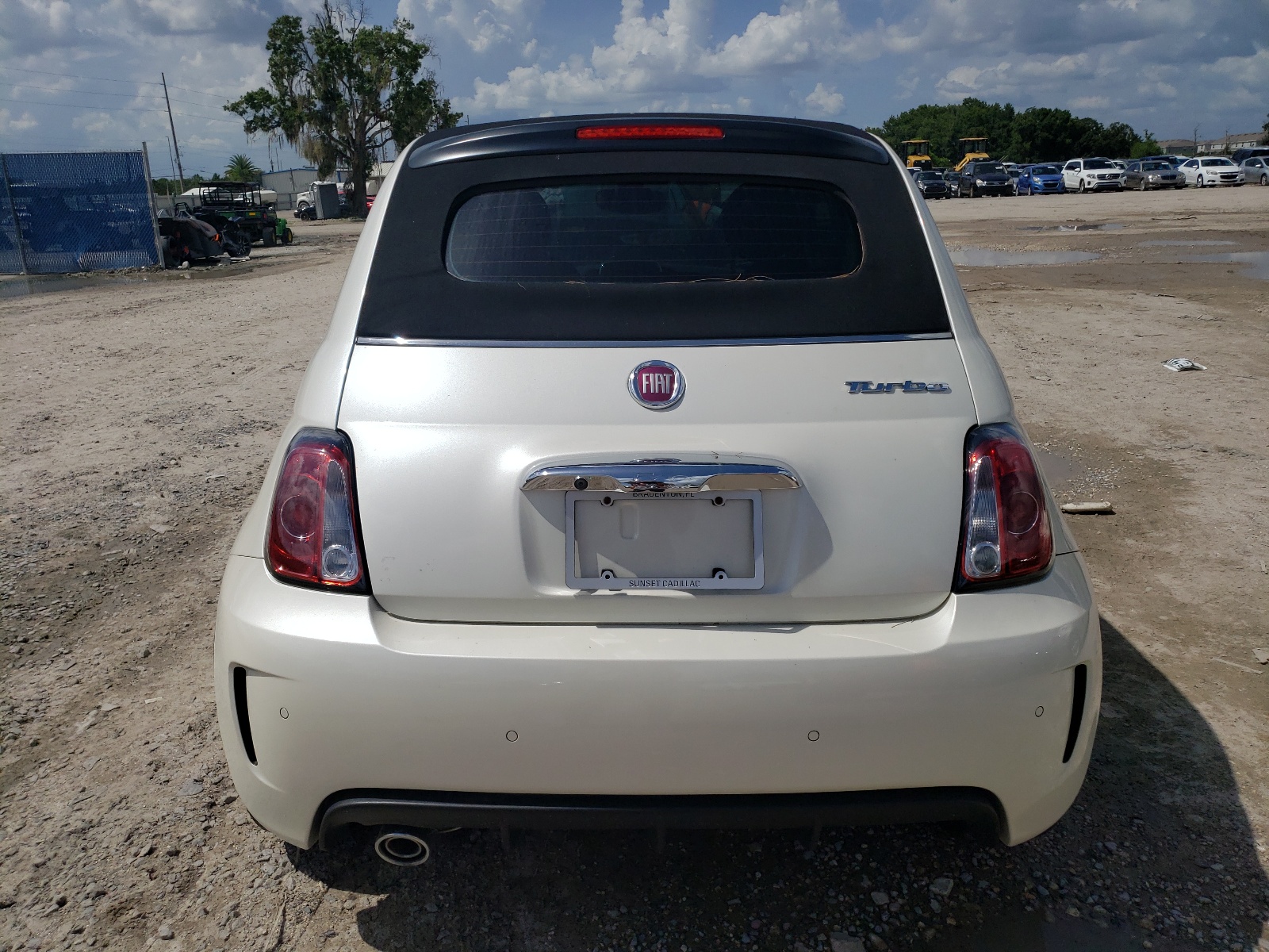 3C3CFFLH8KT794093 2019 Fiat 500 Pop
