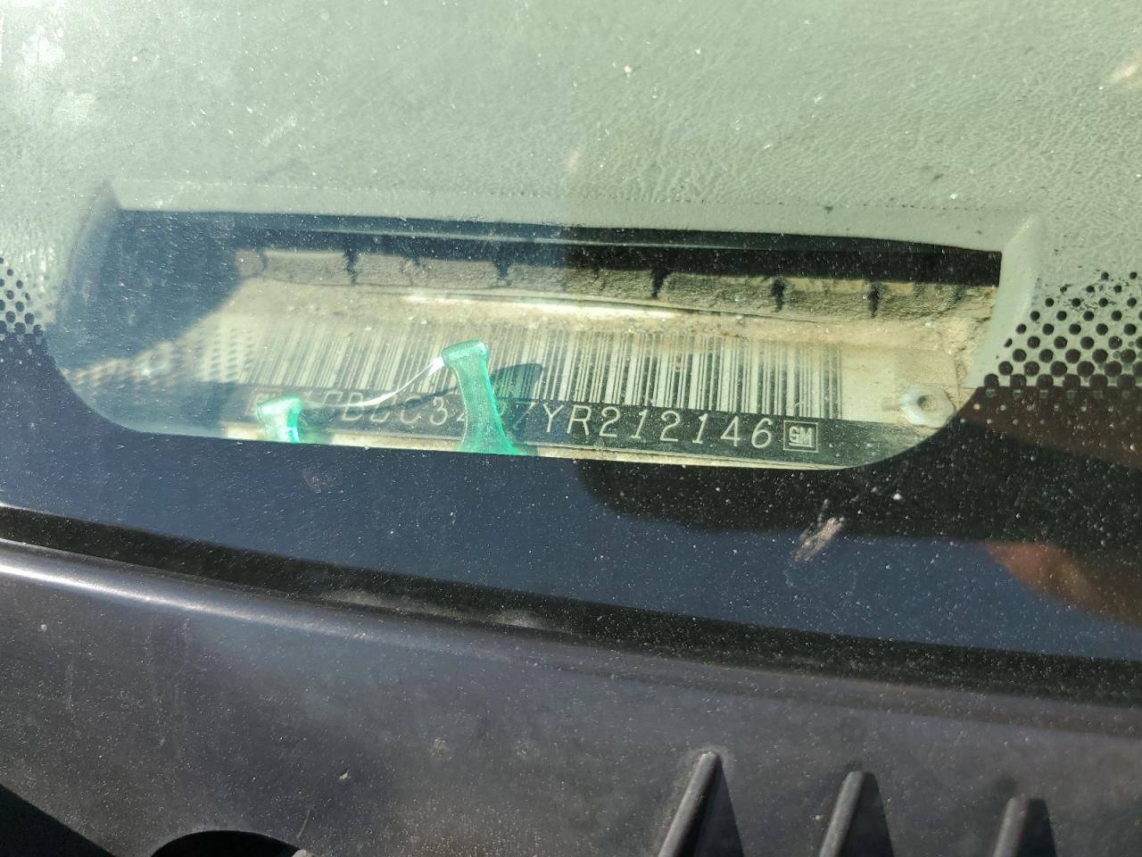 2000 Chevrolet Gmt-400 C3500 VIN: 1GBGC34R7YR212146 Lot: 62906594