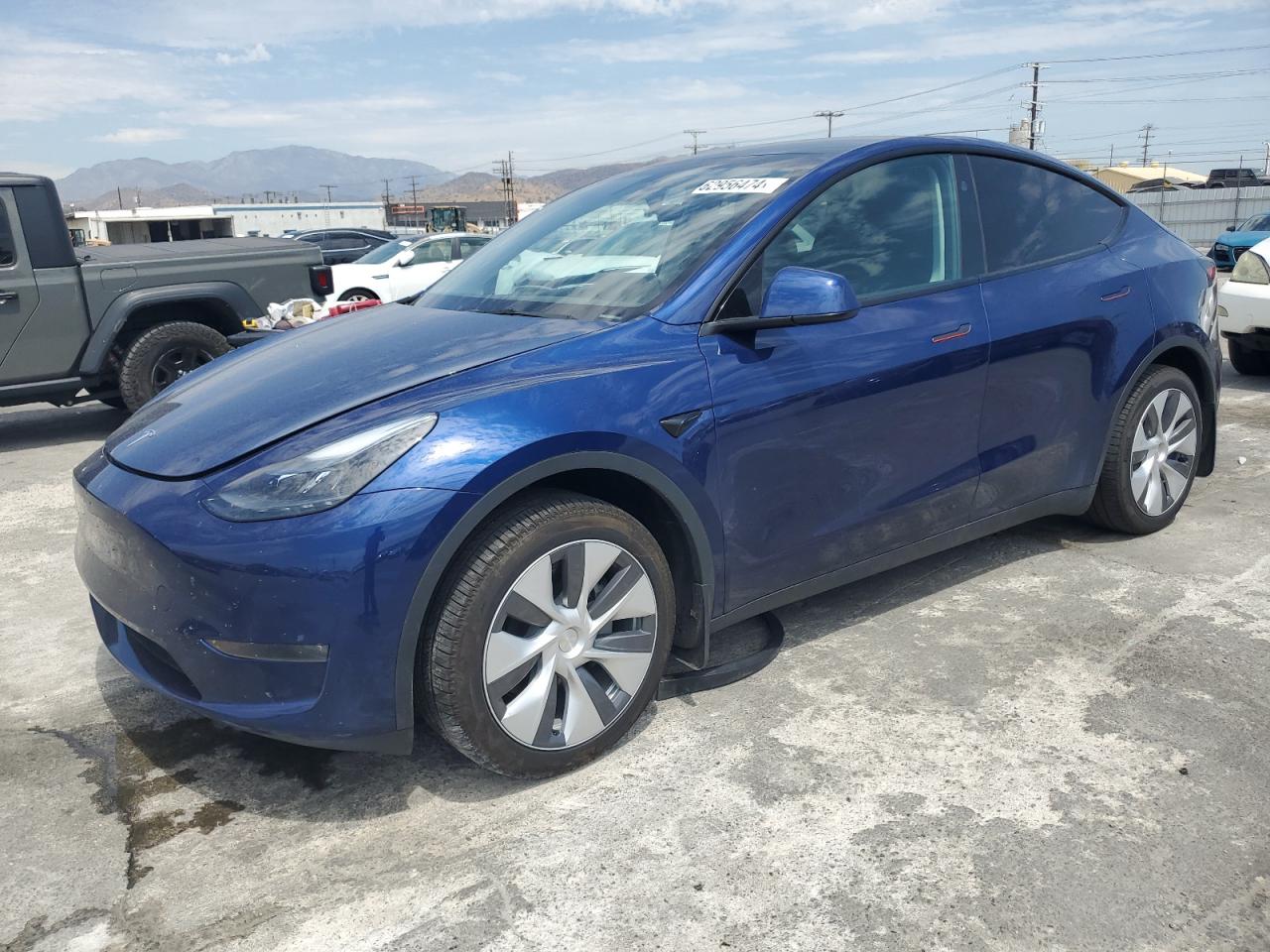 VIN 7SAYGDEE6PA198637 2023 TESLA MODEL Y no.1