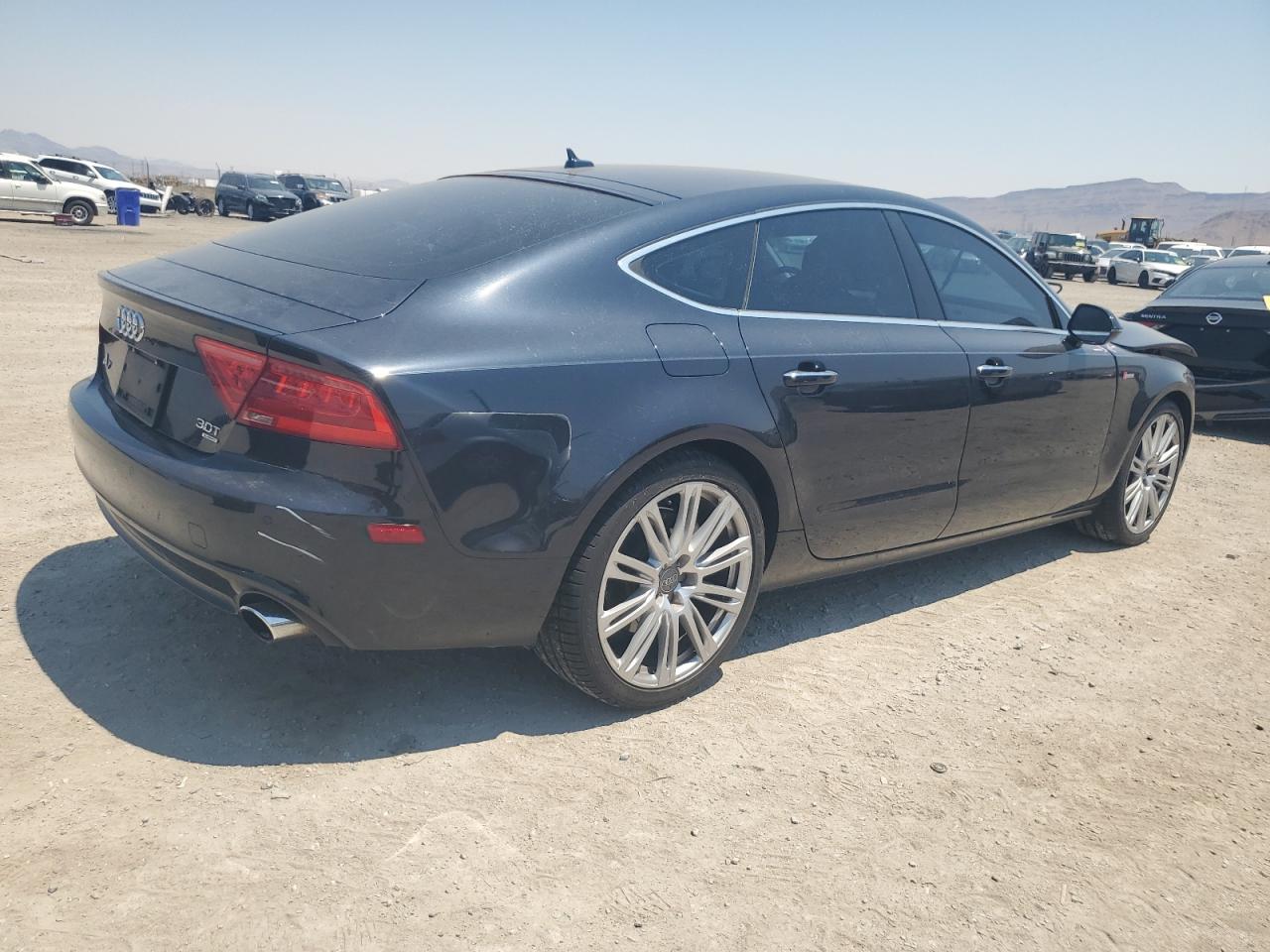 VIN WAUWGAFC3FN006526 2015 AUDI A7 no.3