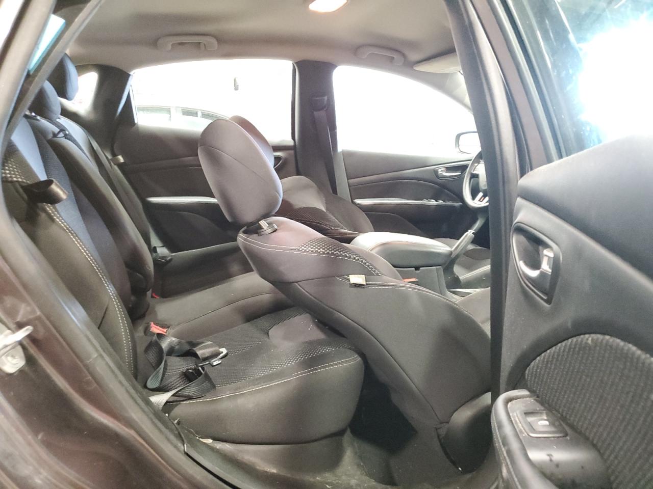 2015 Dodge Dart Sxt VIN: 1C3CDFBB0FD121233 Lot: 64313704