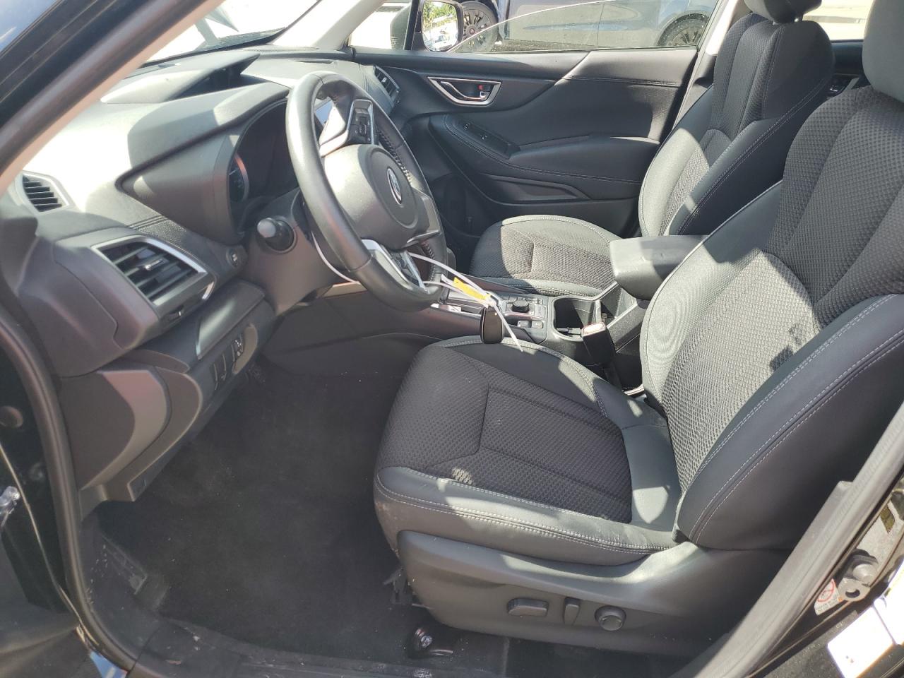 2019 Subaru Forester Premium VIN: JF2SKAGC5KH477201 Lot: 64962174