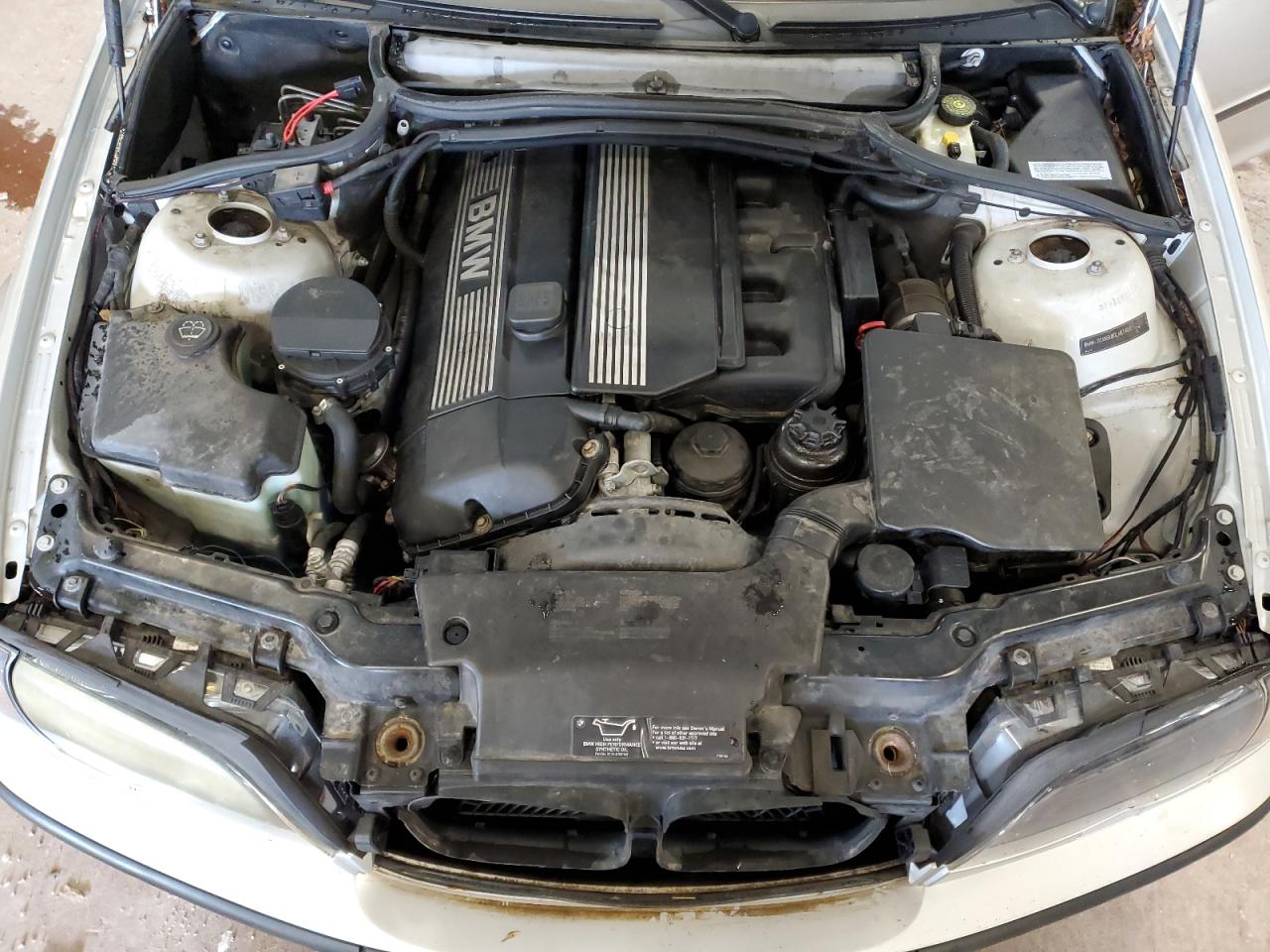 2004 BMW 325 Xit VIN: WBAEP33464PF04292 Lot: 62919114