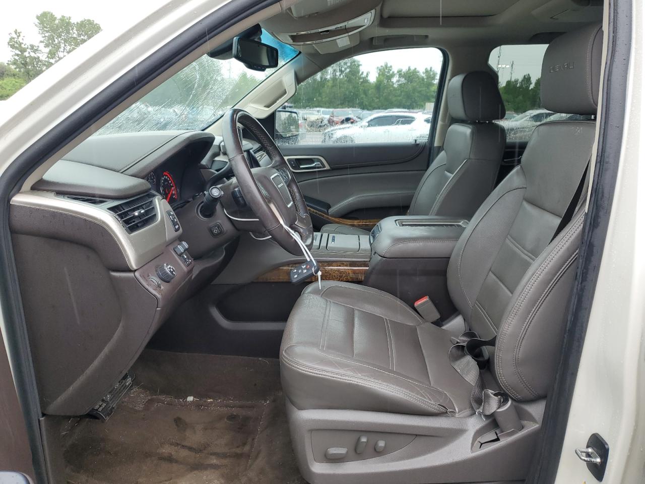 2015 GMC Yukon Denali VIN: 1GKS1CKJ0FR510855 Lot: 62033144