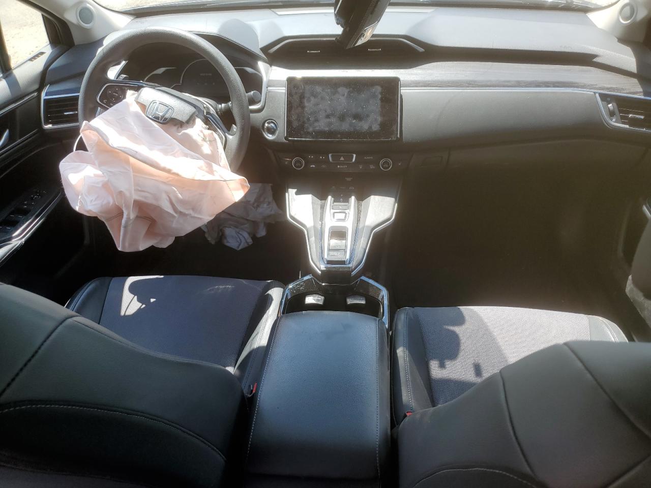 2018 Honda Clarity VIN: JHMZC5F18JC006056 Lot: 63538014