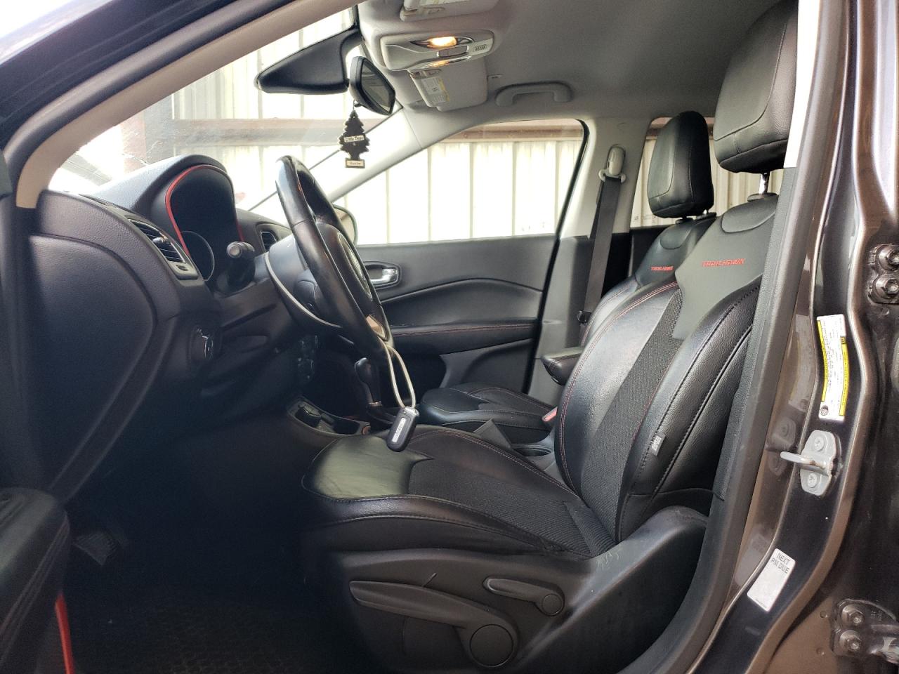 2019 Jeep Compass Trailhawk VIN: 3C4NJDDB9KT723230 Lot: 63974314