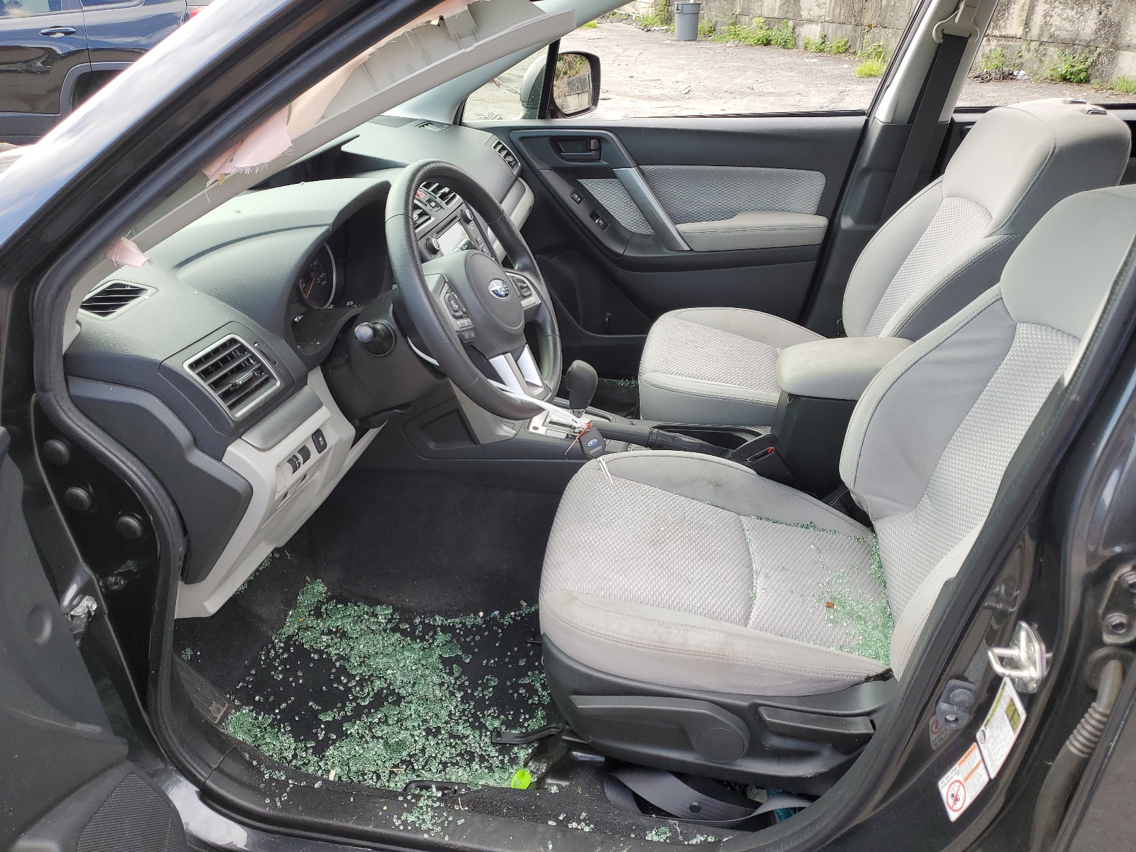 JF2SJABCXHH561081 2017 Subaru Forester 2.5I