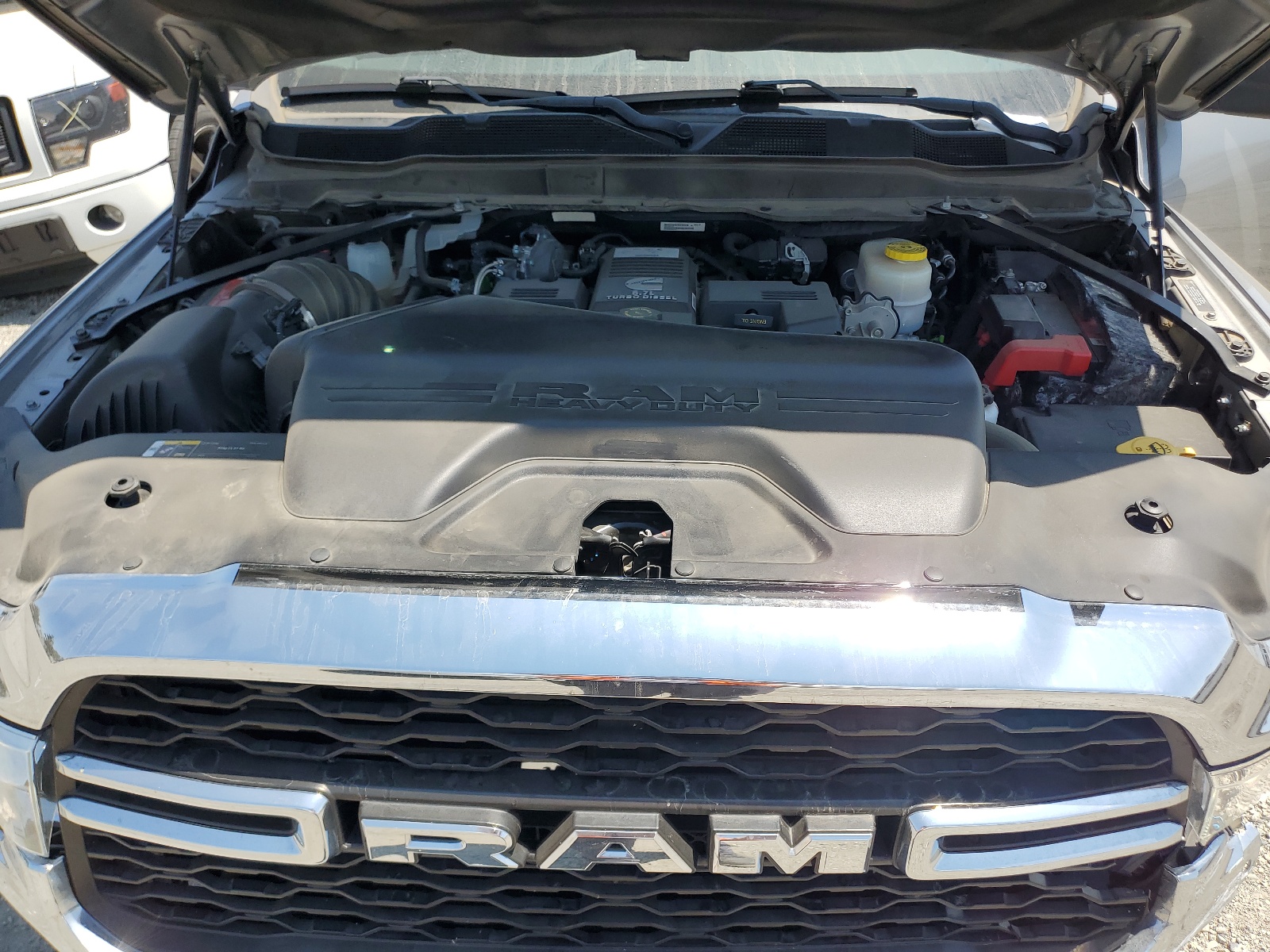 2020 Ram 2500 Tradesman vin: 3C6UR5HL8LG172318