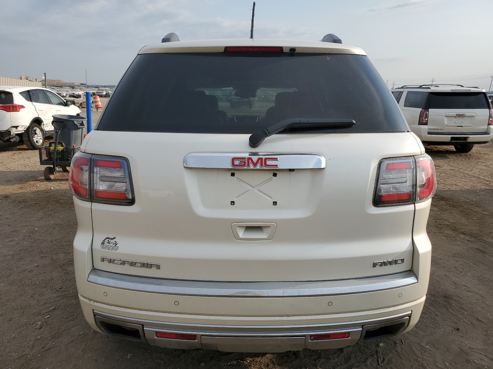 1GKKVTKD1EJ367572 2014 GMC Acadia Denali