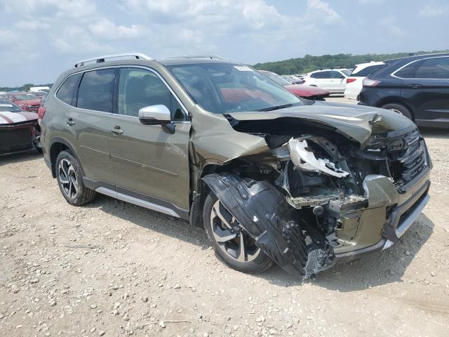  SUBARU FORESTER 2024 Zielony