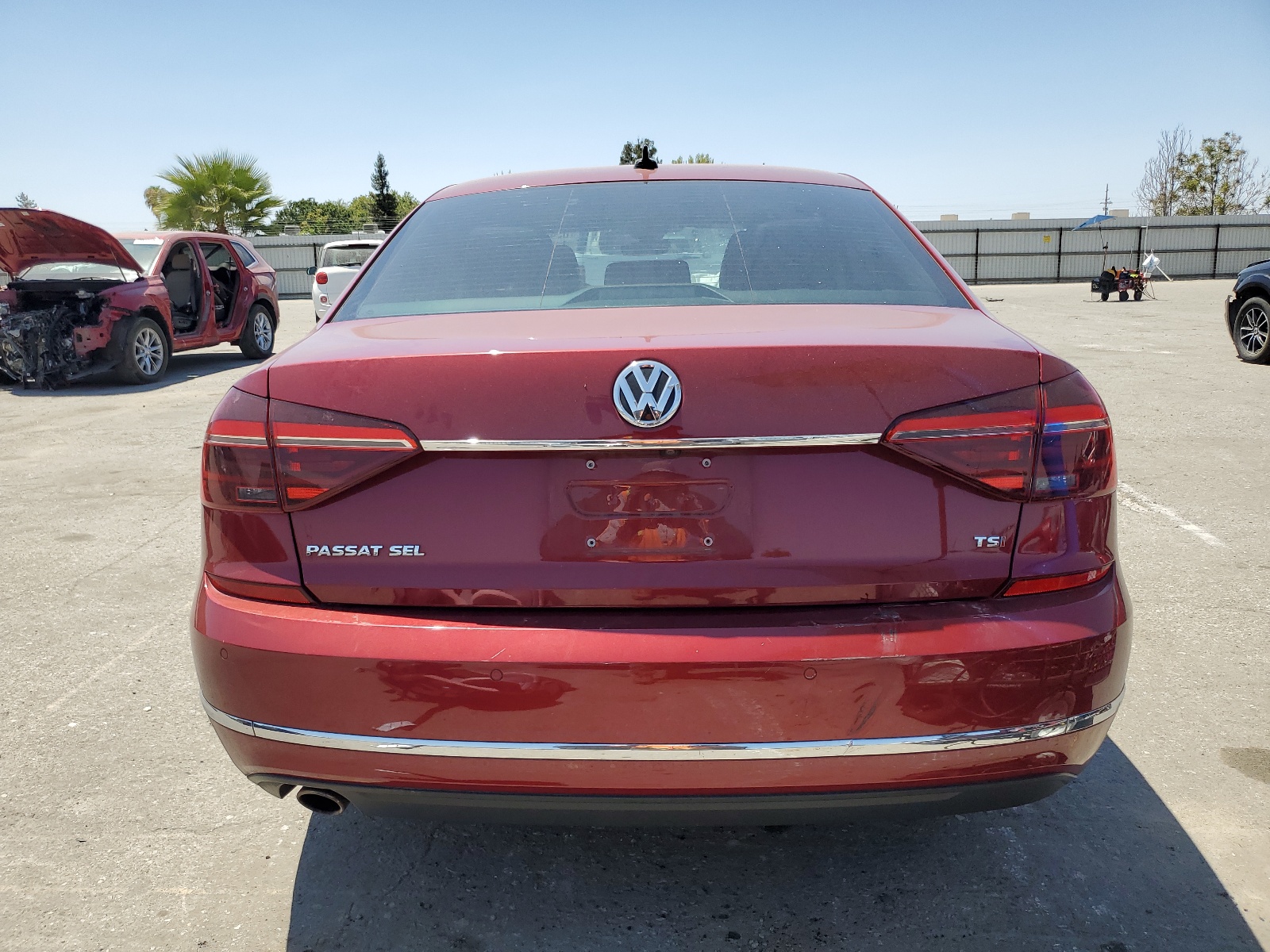 1VWCA7A34JC009776 2018 Volkswagen Passat Sel Premium