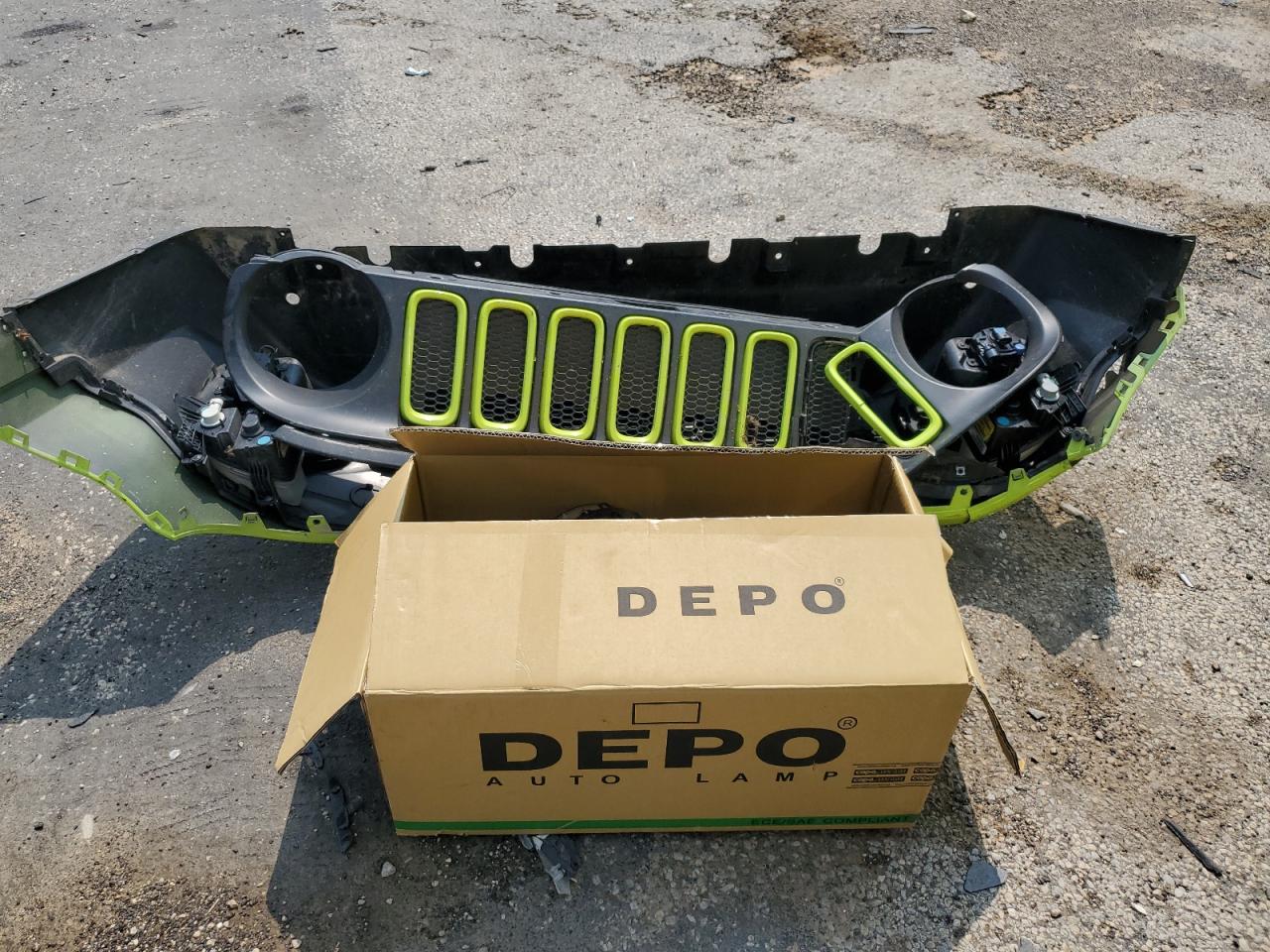 2017 Jeep Renegade Latitude VIN: ZACCJBBB4HPF33401 Lot: 63790614