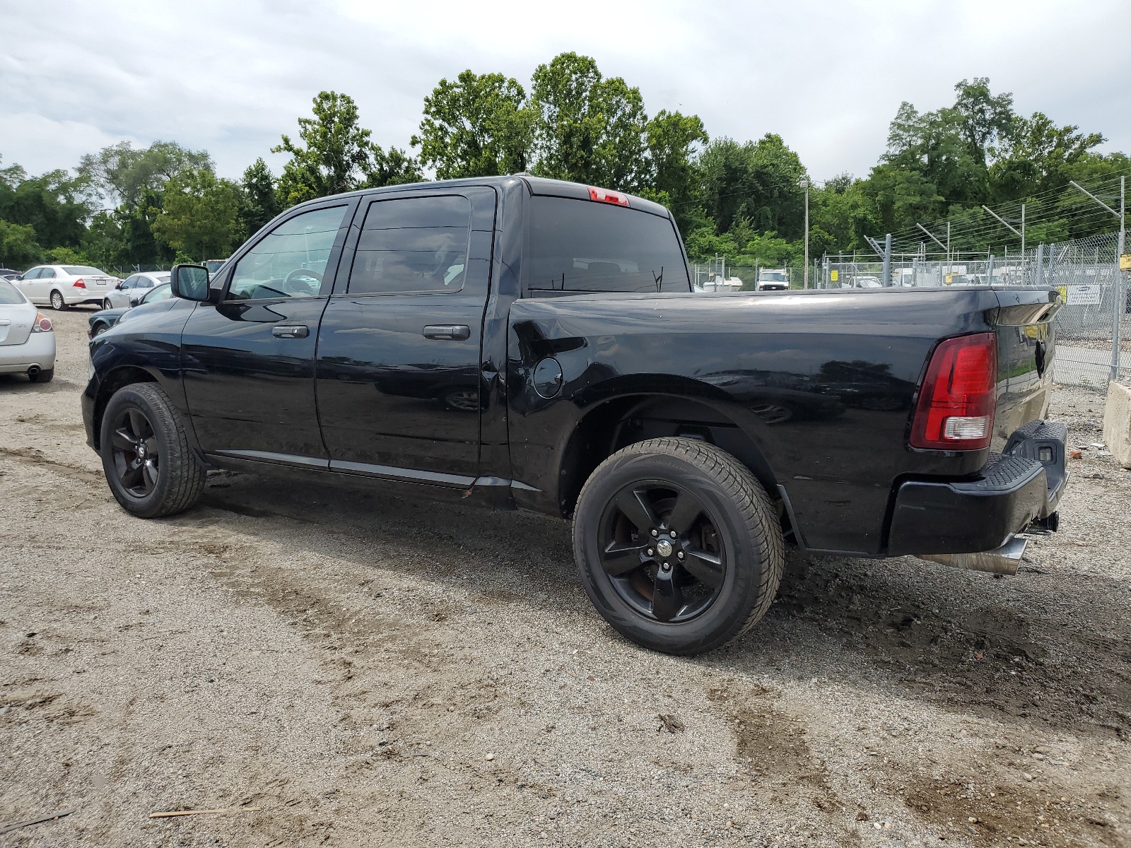 2014 Ram 1500 St vin: 1C6RR6KT1ES259302