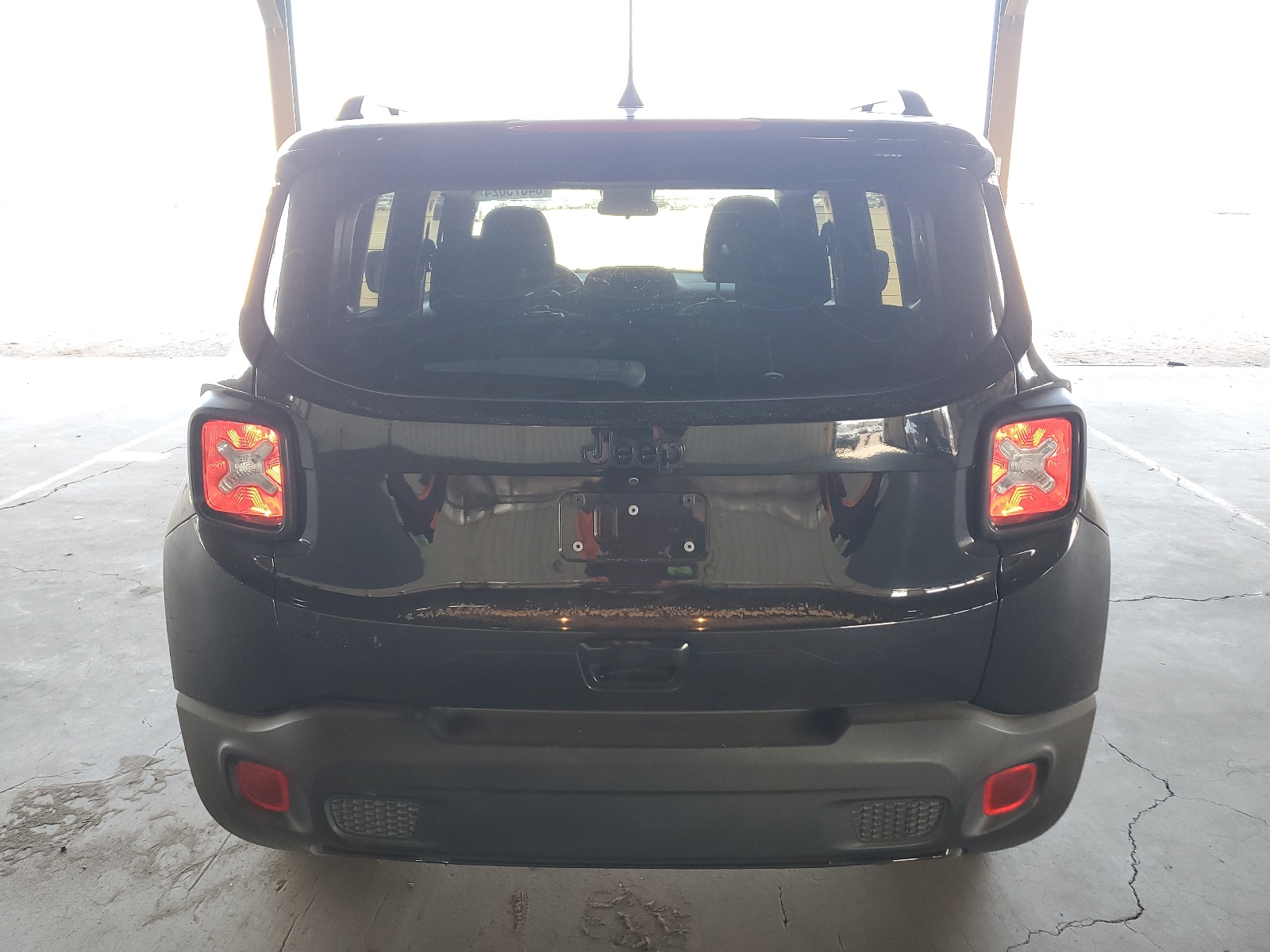 ZACNJBBB9KPK44107 2019 Jeep Renegade Latitude
