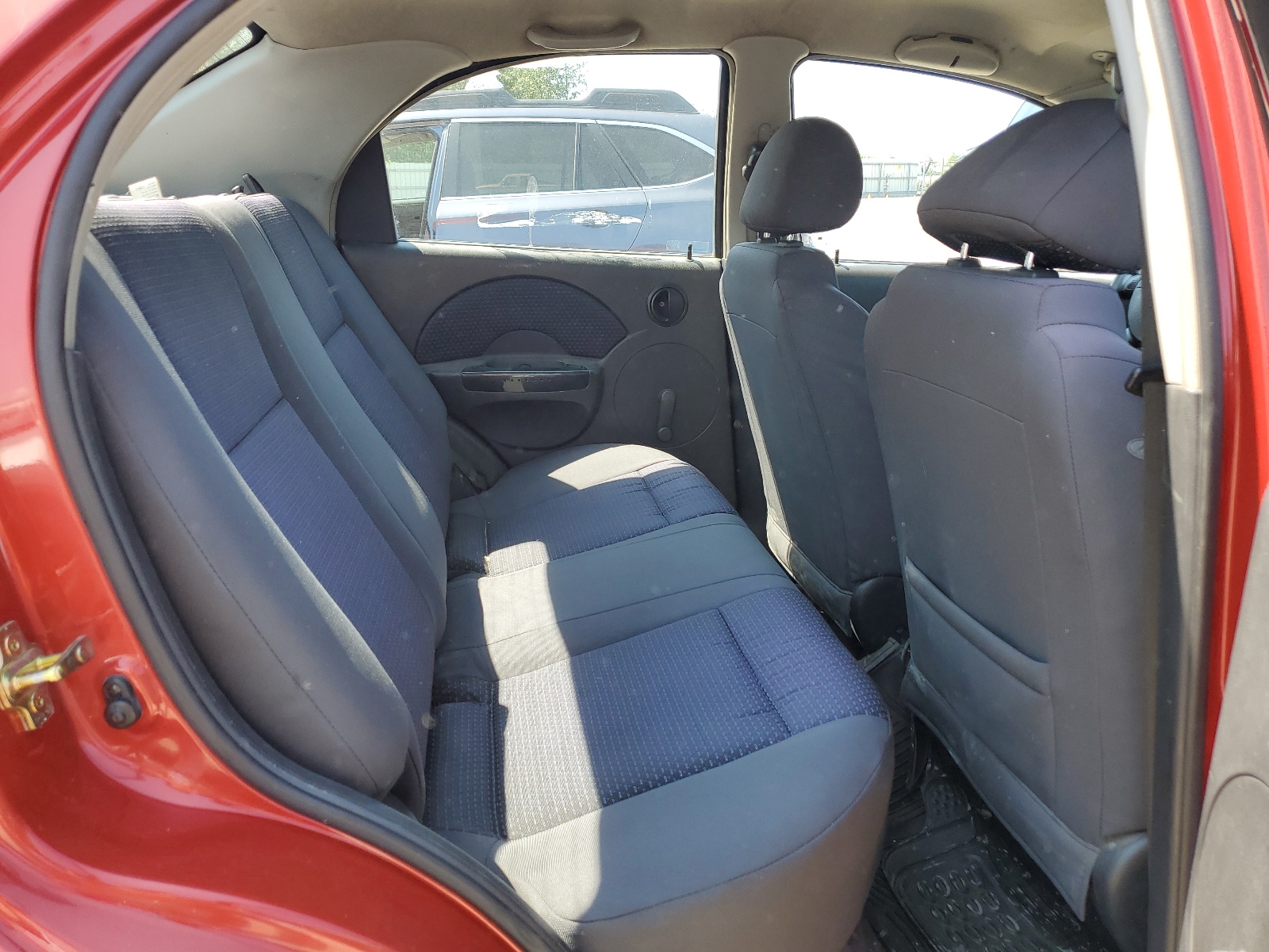 KL1TD566X6B618263 2006 Chevrolet Aveo Base