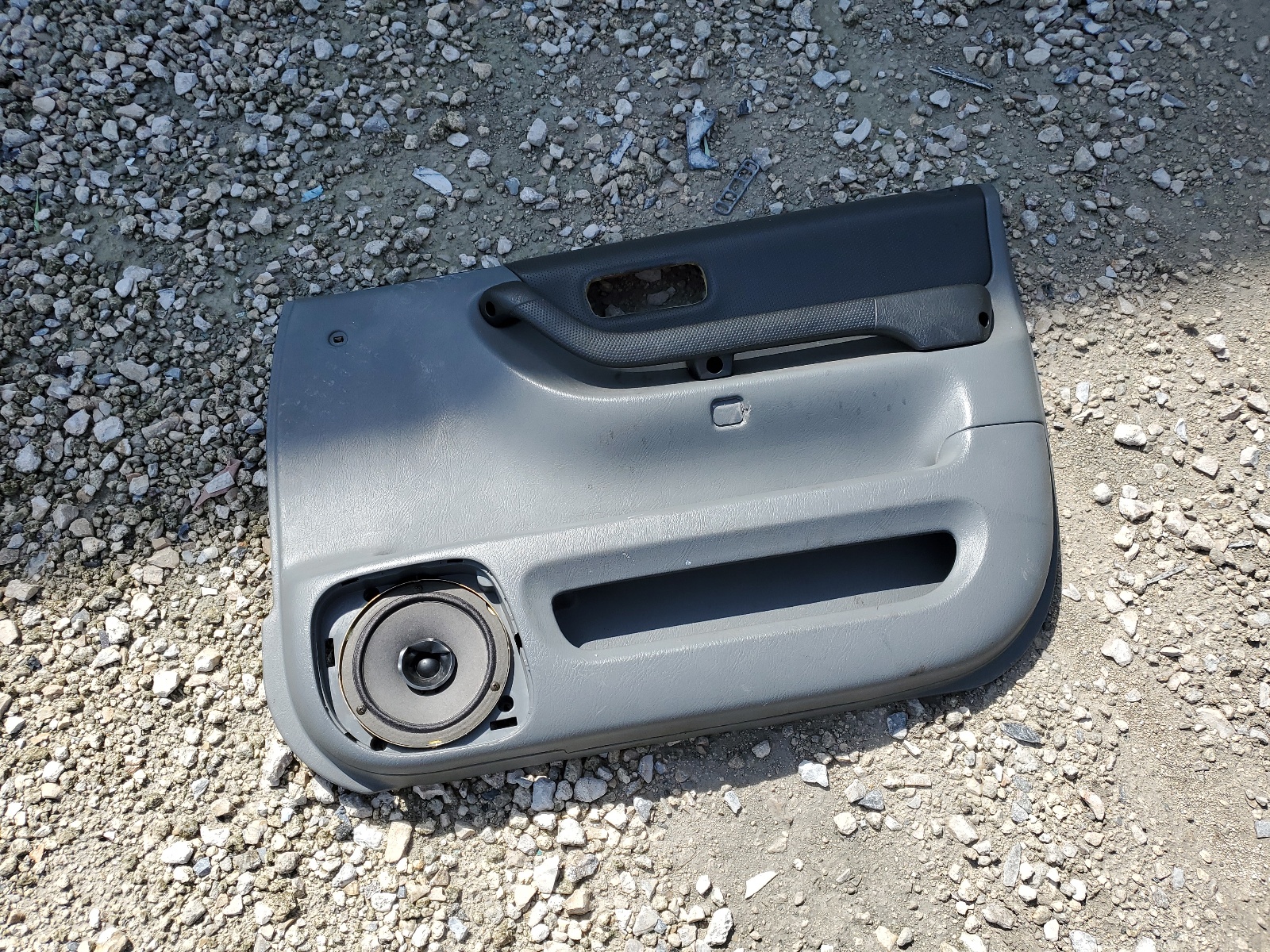 JHLRD1847VC043882 1997 Honda Cr-V Lx