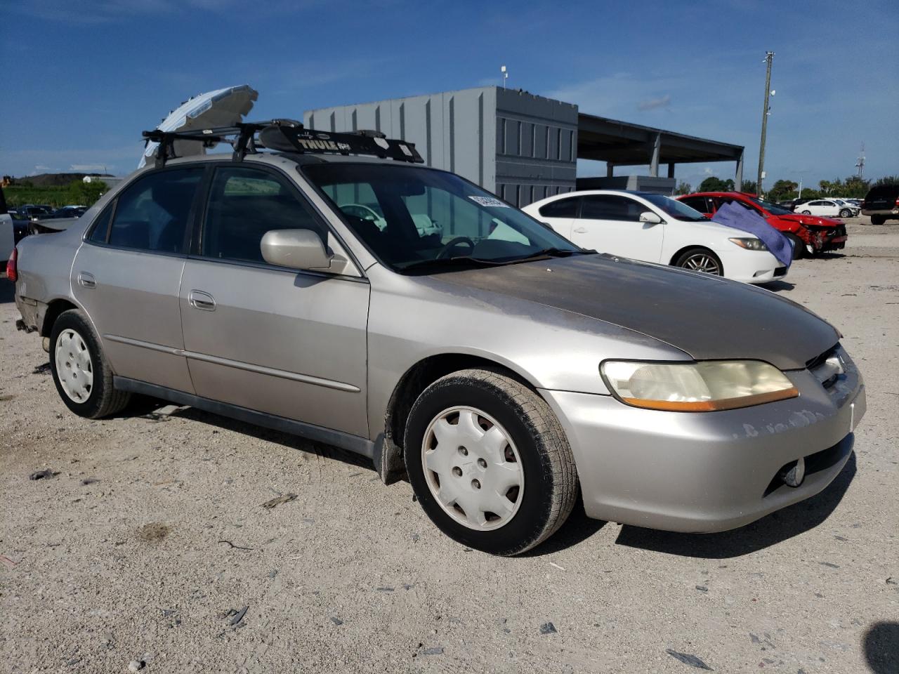 1999 Honda Accord Lx VIN: 1HGCG5544XA076019 Lot: 63439054