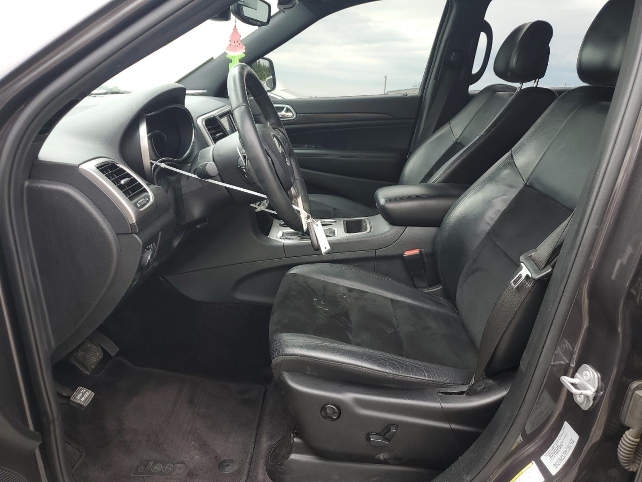 2017 Jeep Grand Cherokee Laredo VIN: 1C4RJEAG2HC915763 Lot: 63491364