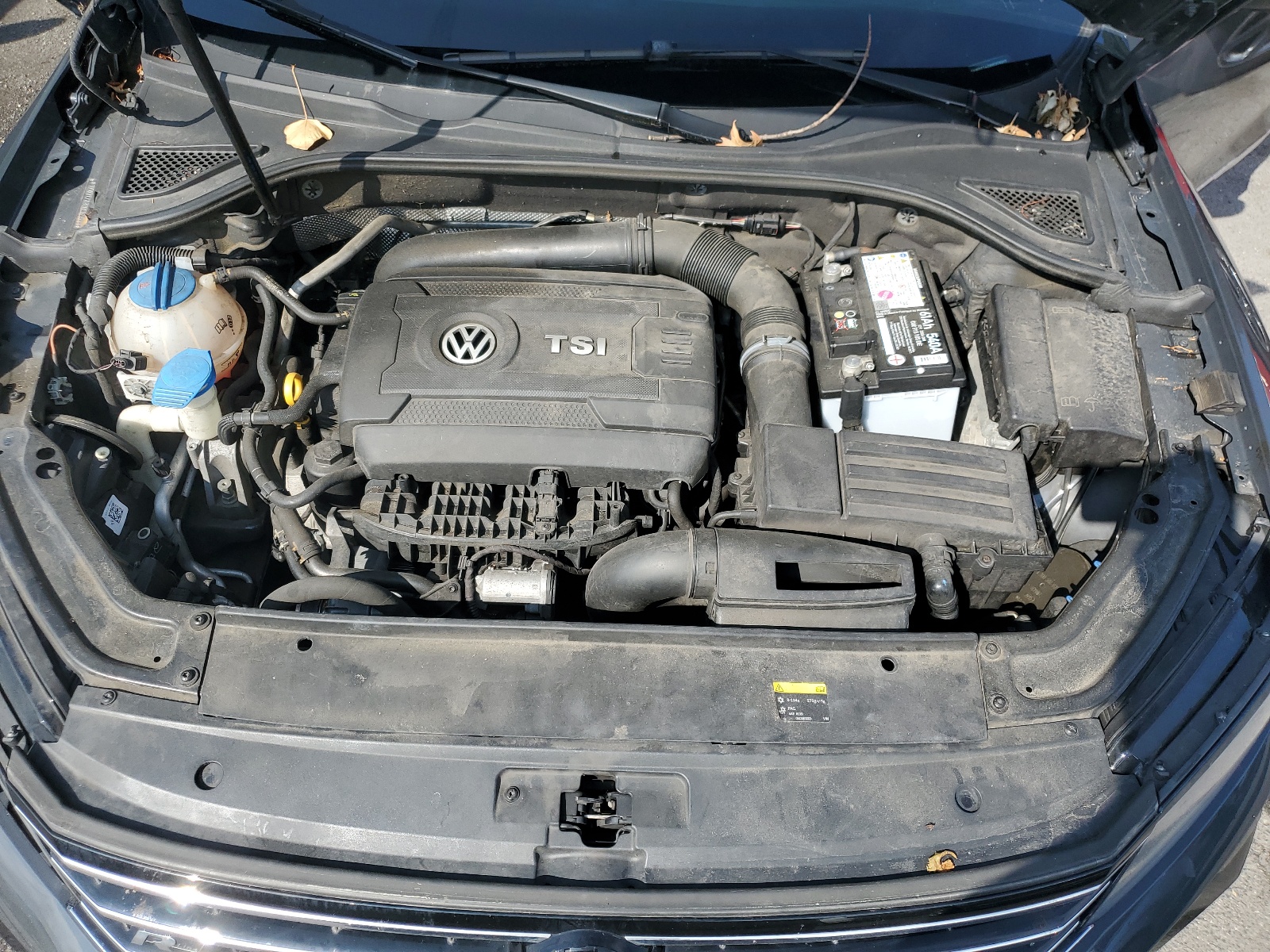 1VWDT7A39HC079203 2017 Volkswagen Passat R-Line