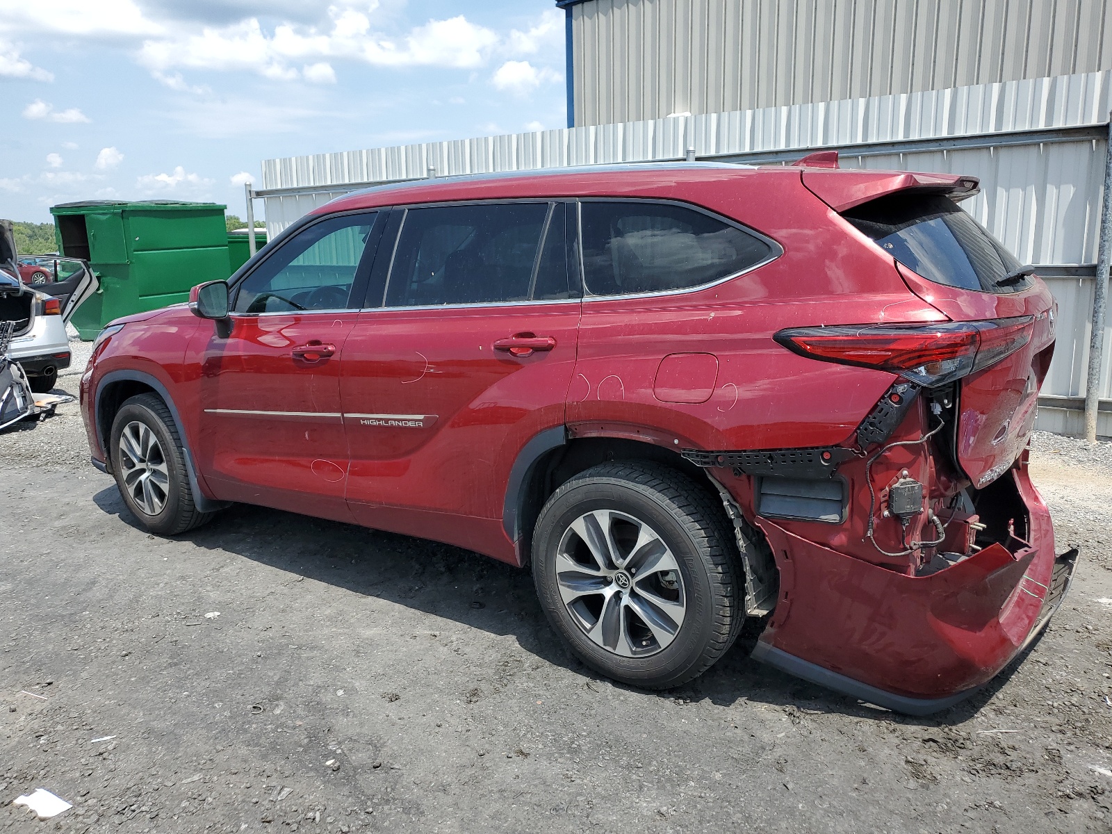 5TDGZRBH2MS084949 2021 Toyota Highlander Xle
