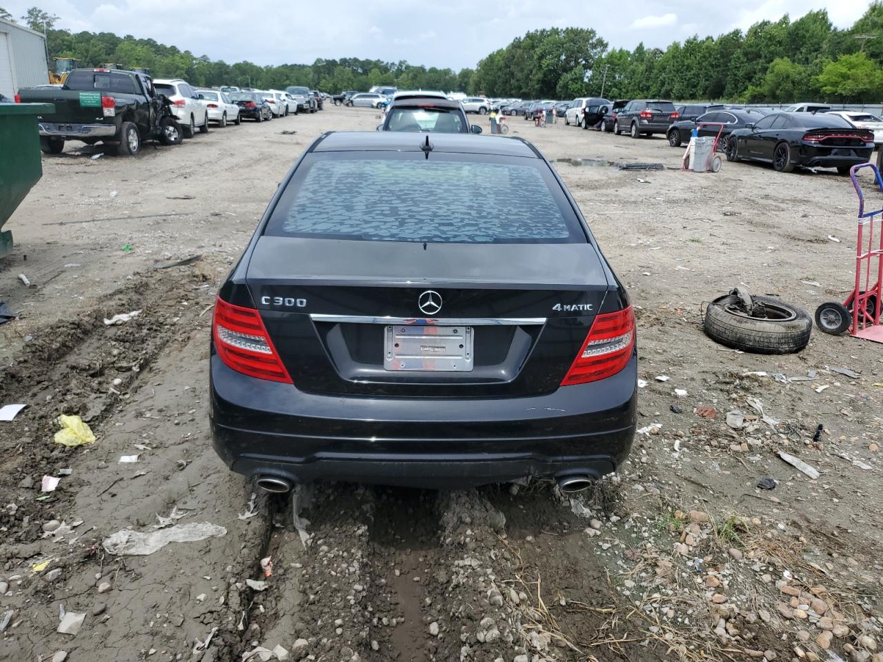 2012 Mercedes-Benz C 300 4Matic VIN: WDDGF8BBXCR196061 Lot: 62704274