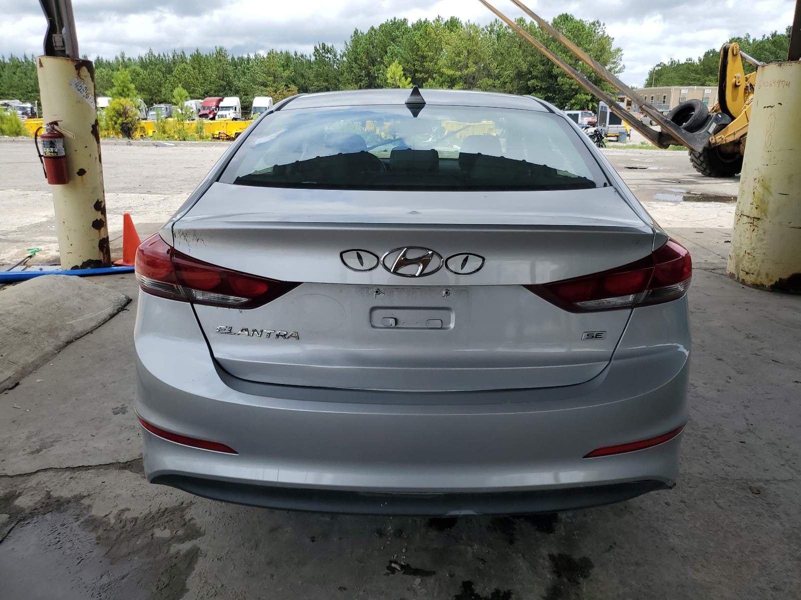 2017 Hyundai Elantra Se vin: 5NPD74LFXHH112663