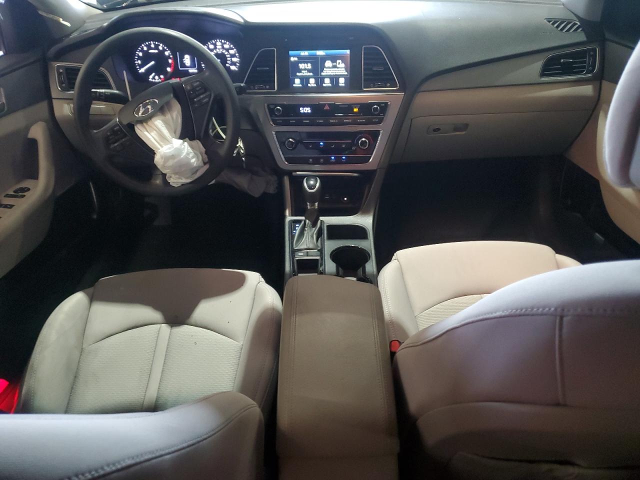 2017 Hyundai Sonata Se VIN: 5NPE24AF0HH553868 Lot: 64394564