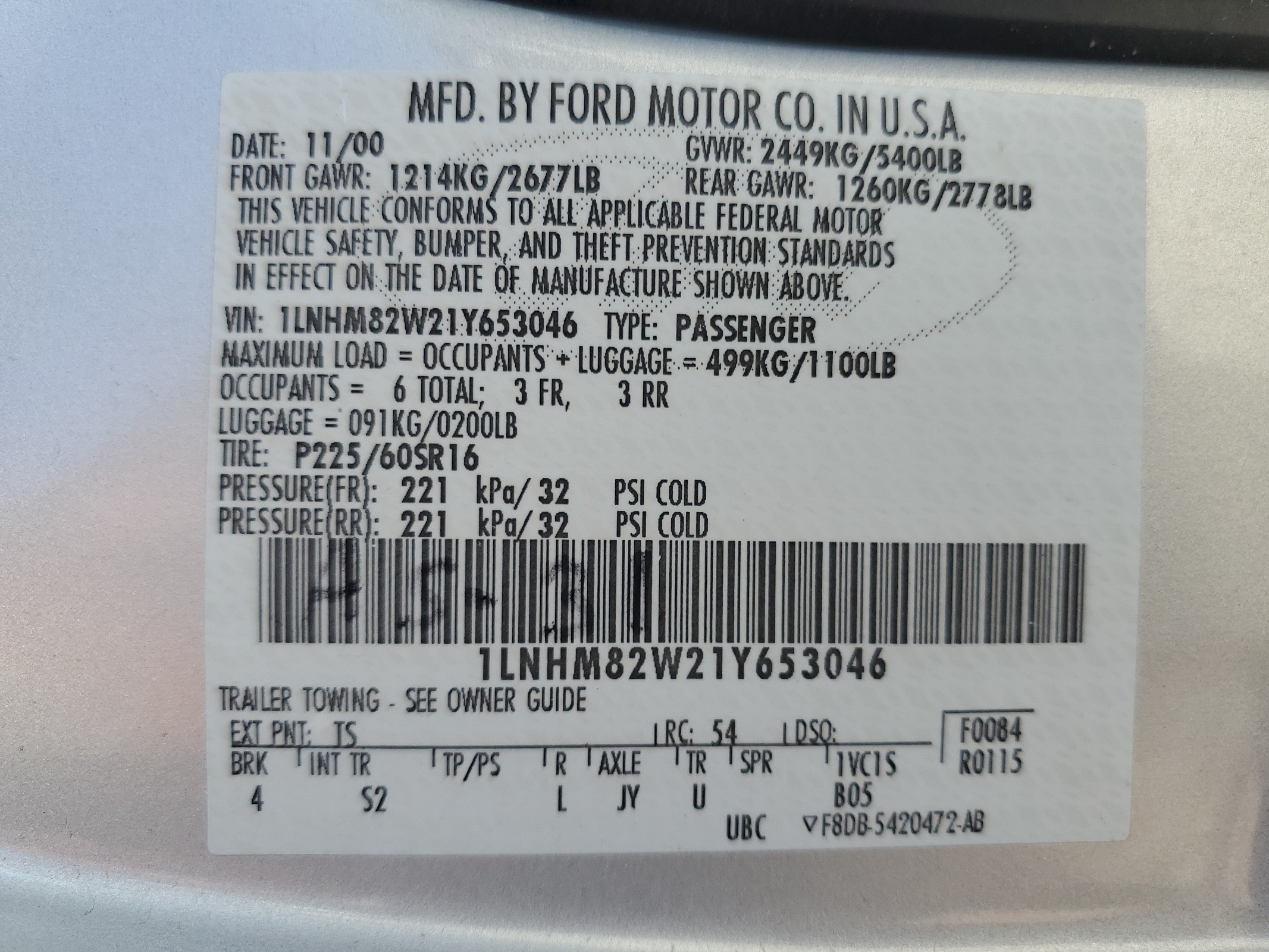 1LNHM82W21Y653046 2001 Lincoln Town Car Signature