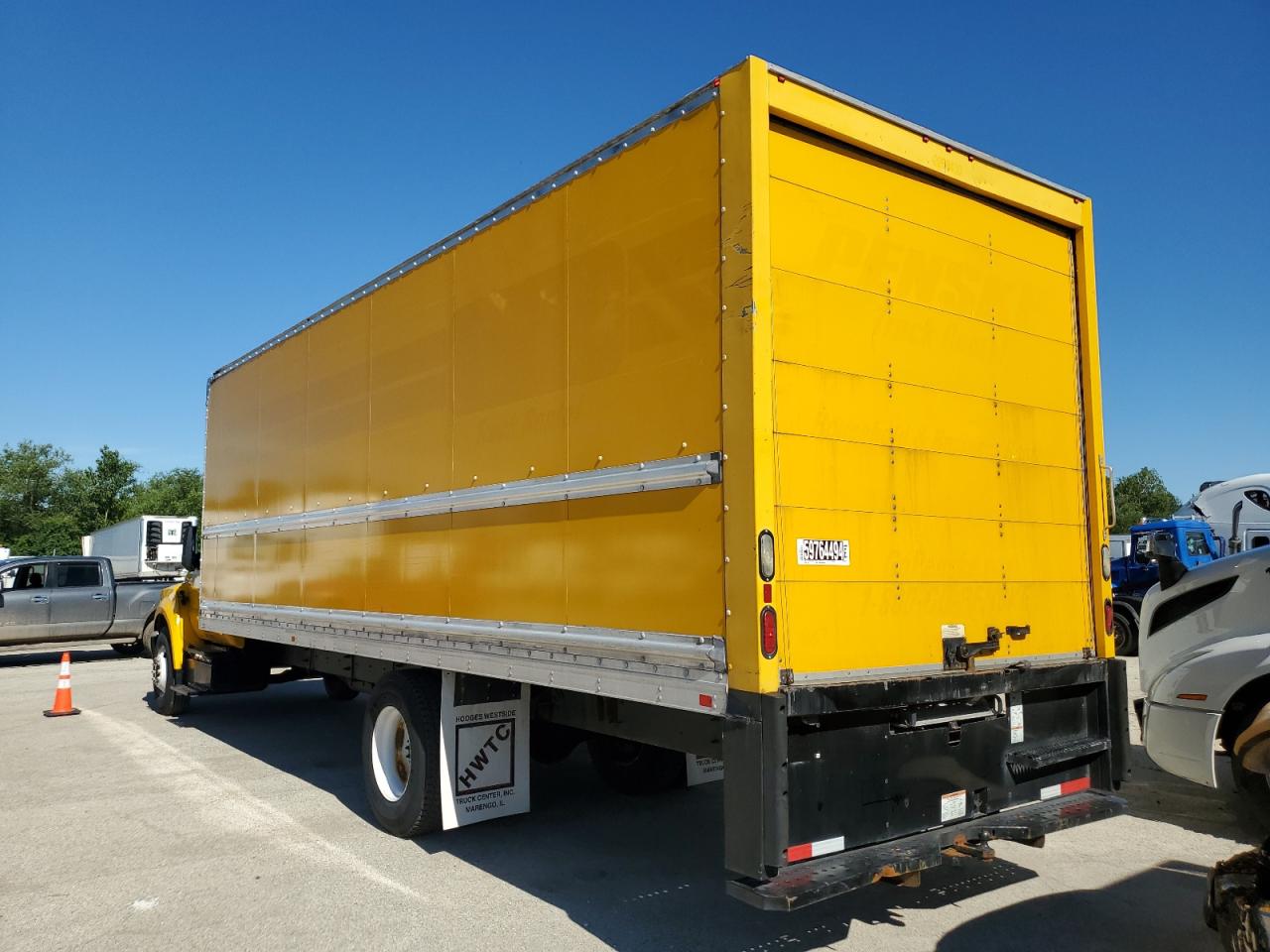 1FDNF6AY4HDB01036 2017 Ford F650 Super Duty