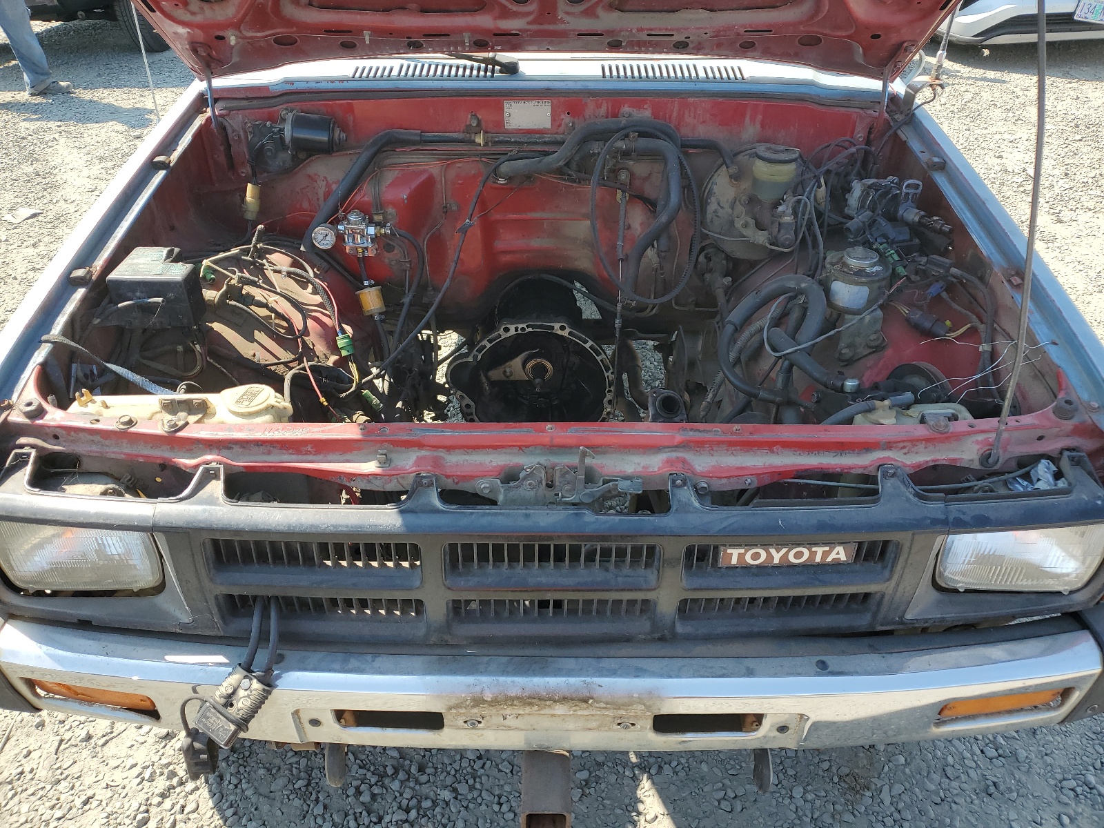 JT4RN66D1F5055431 1985 Toyota Pickup Xtracab Rn66 Dlx