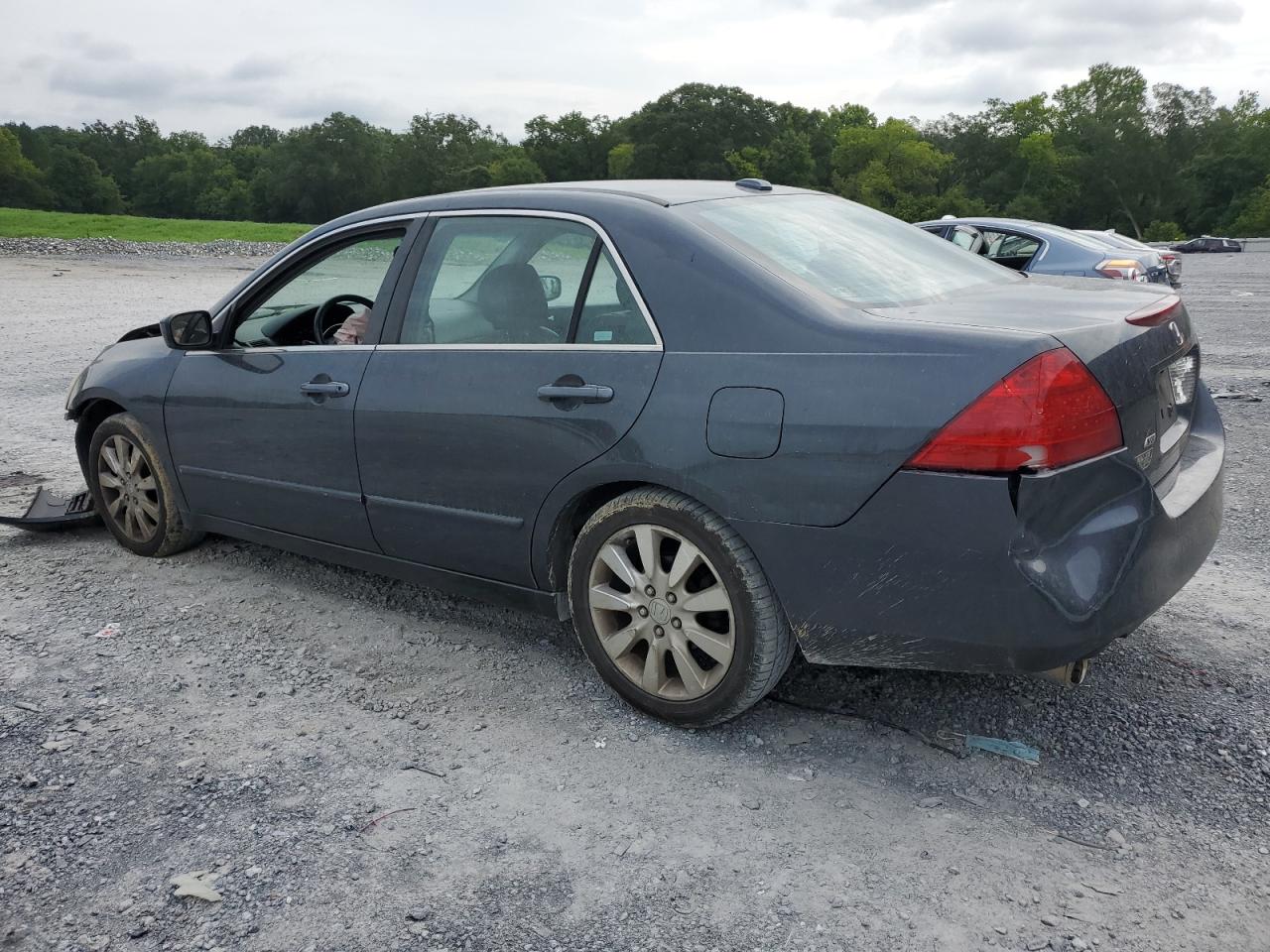 2006 Honda Accord - Image 2