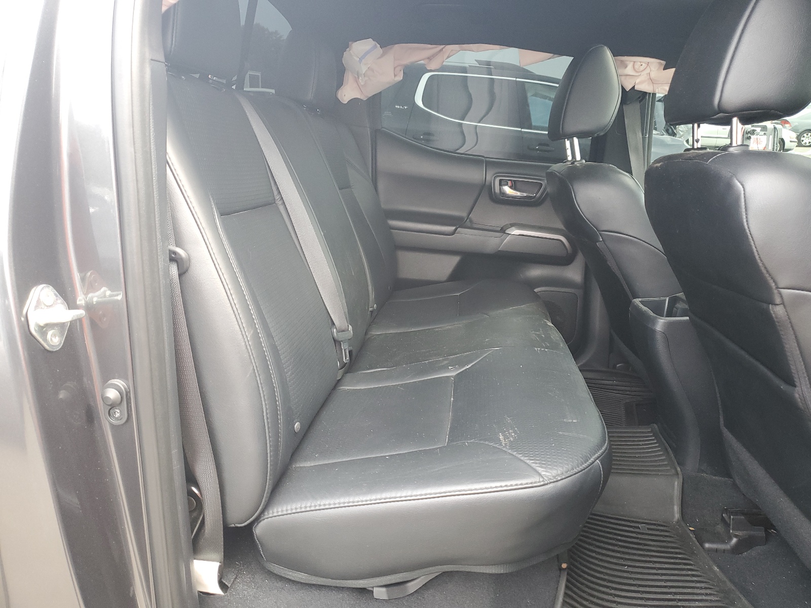 3TMGZ5AN5JM155251 2018 Toyota Tacoma Double Cab