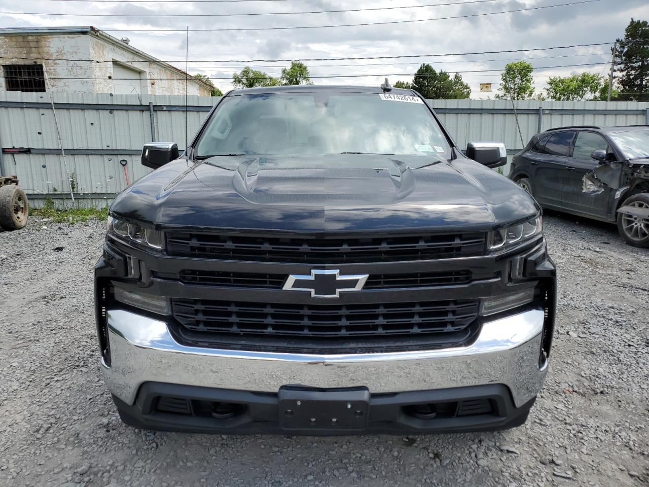 2020 Chevrolet Silverado - Image 5