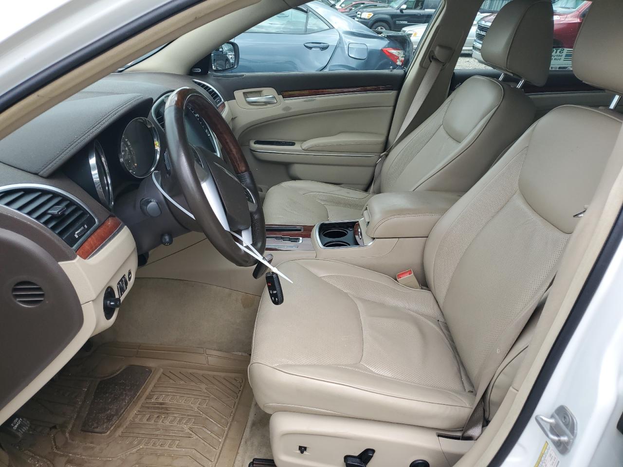 2011 Chrysler 300C VIN: 2C3CK6CT8BH530395 Lot: 61267564