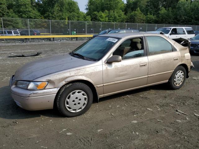 1998 Toyota Camry Ce იყიდება Waldorf-ში, MD - Rear End