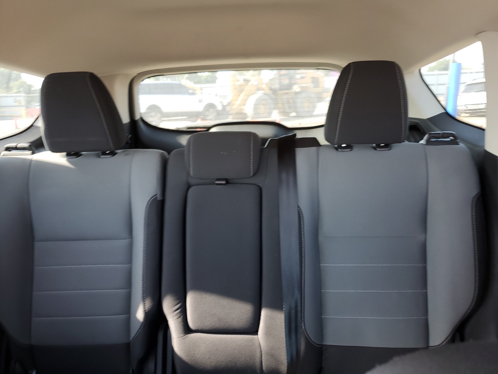 1FMCU0G75GUA45230 2016 Ford Escape Se