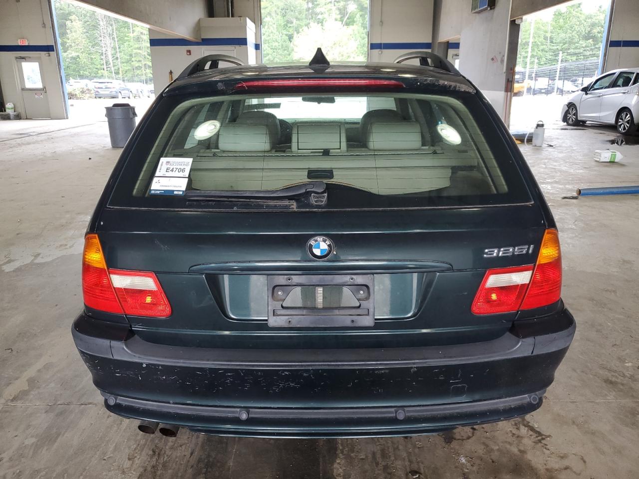 2003 BMW 325 It VIN: WBAEN33473PC12493 Lot: 65398704