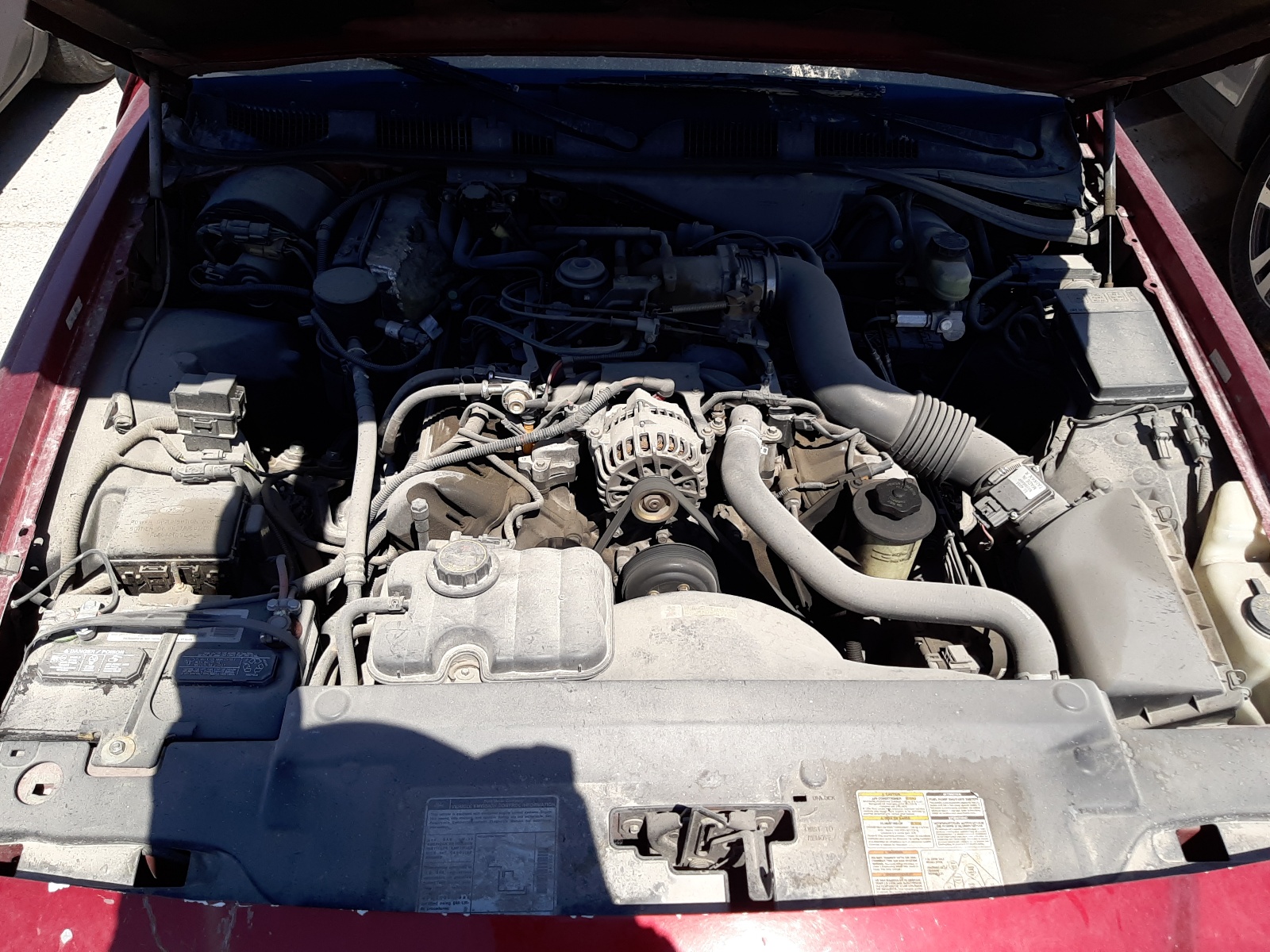 2FAFP73W9WX173028 1998 Ford Crown Victoria