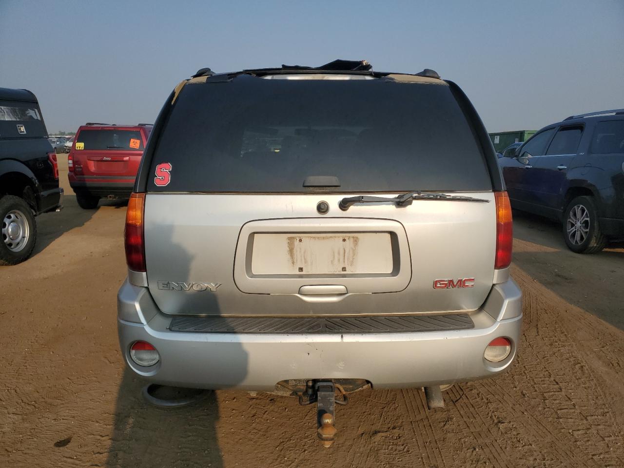 2004 GMC Envoy VIN: 1GKDT13S642421540 Lot: 64613914