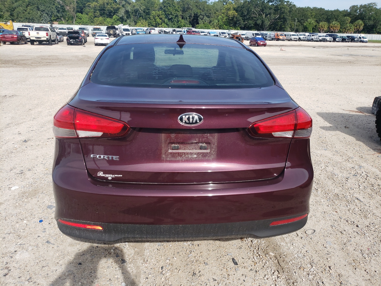 3KPFK4A76HE035734 2017 Kia Forte Lx