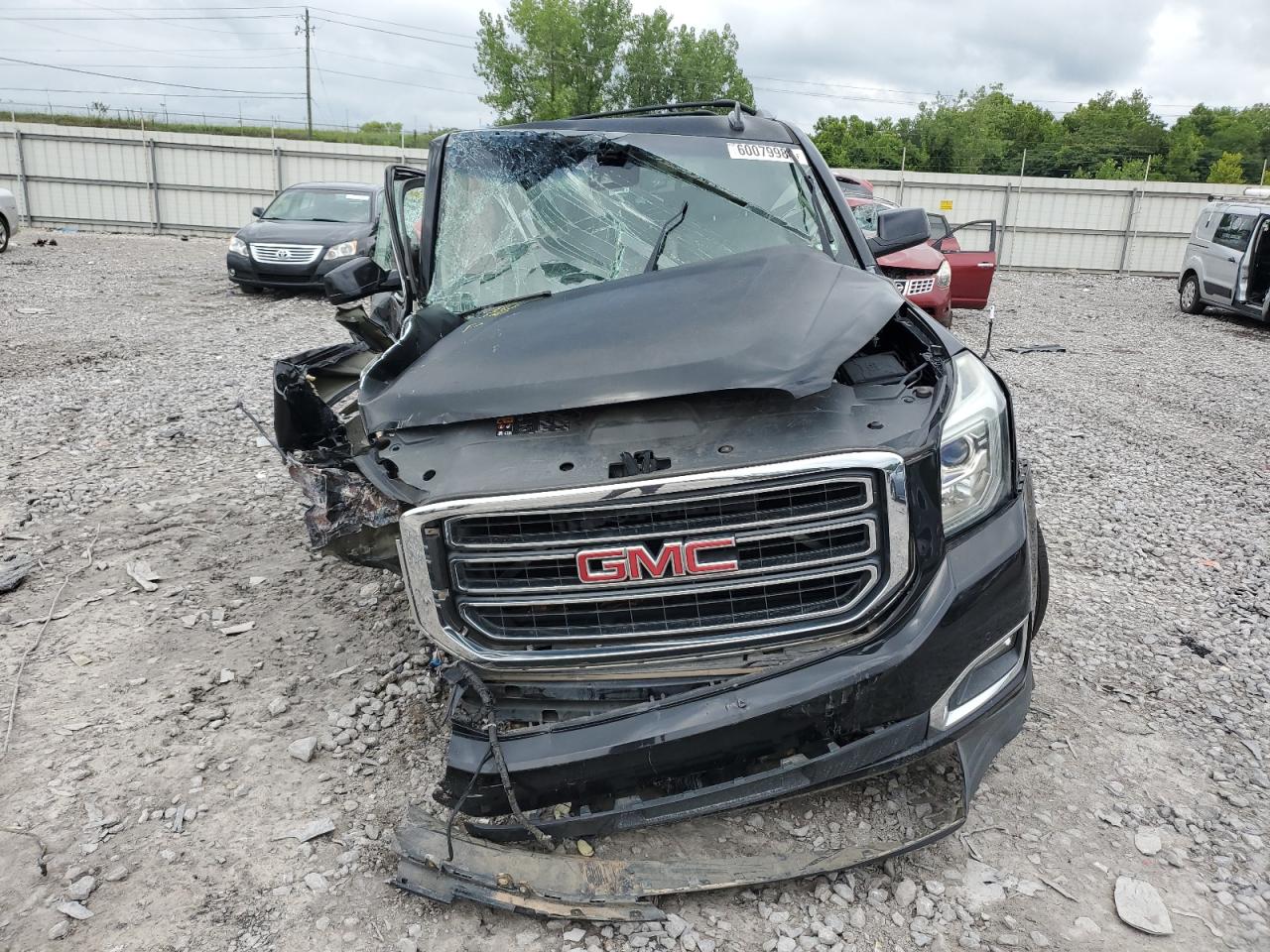 2015 GMC Yukon Xl K1500 Slt VIN: 1GKS2HKC0FR686865 Lot: 60079984