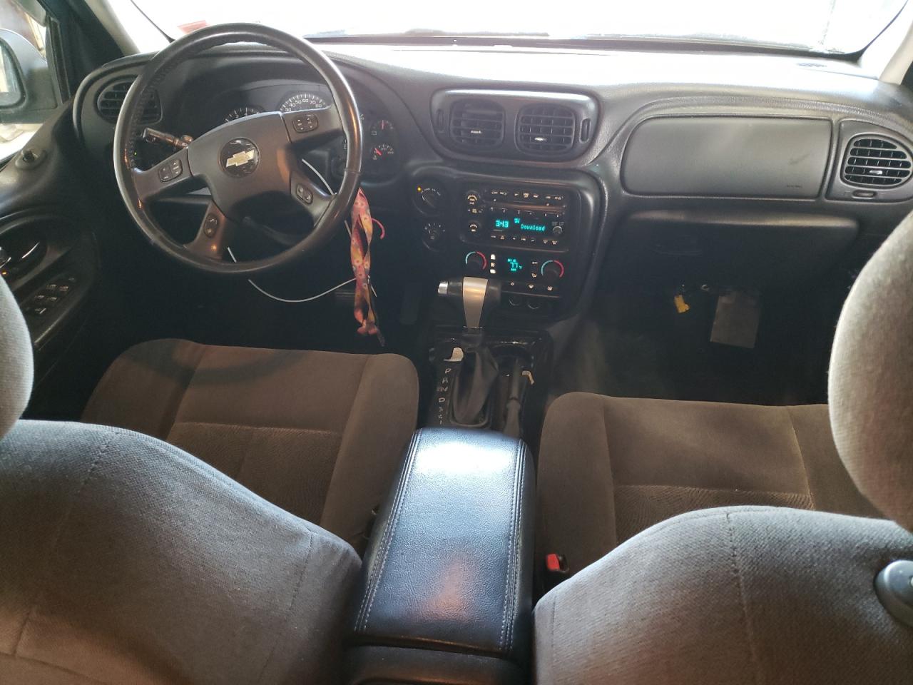 2005 Chevrolet Trailblazer Ls VIN: 1GNDT13S352381681 Lot: 64952034