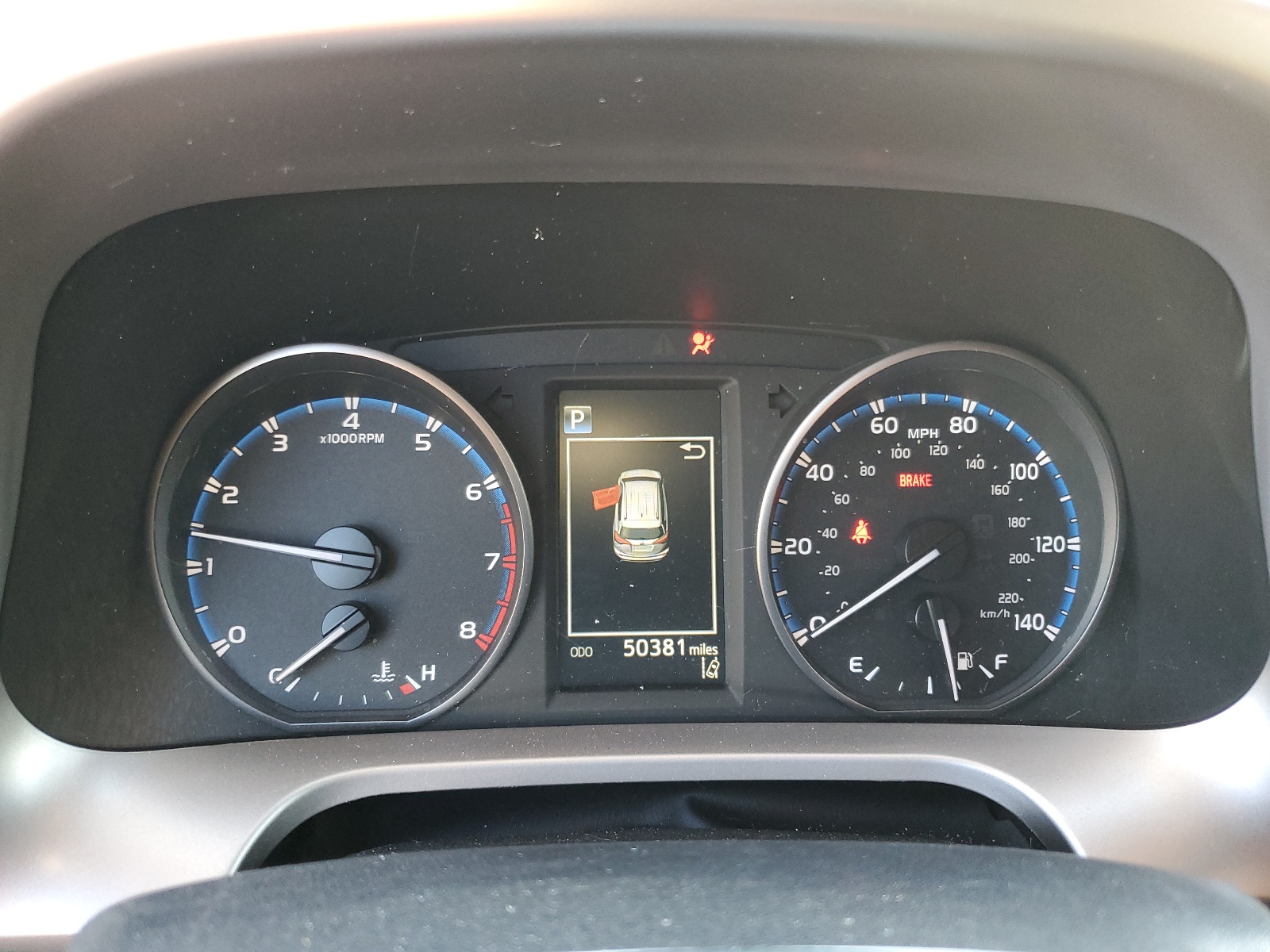 JTMRFREVXHJ707000 2017 Toyota Rav4 Xle