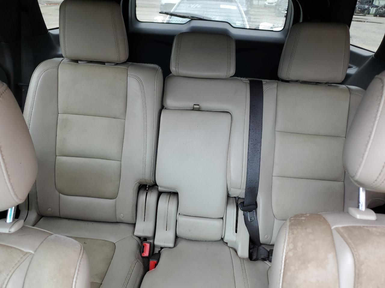 2015 Ford Explorer - Image 10